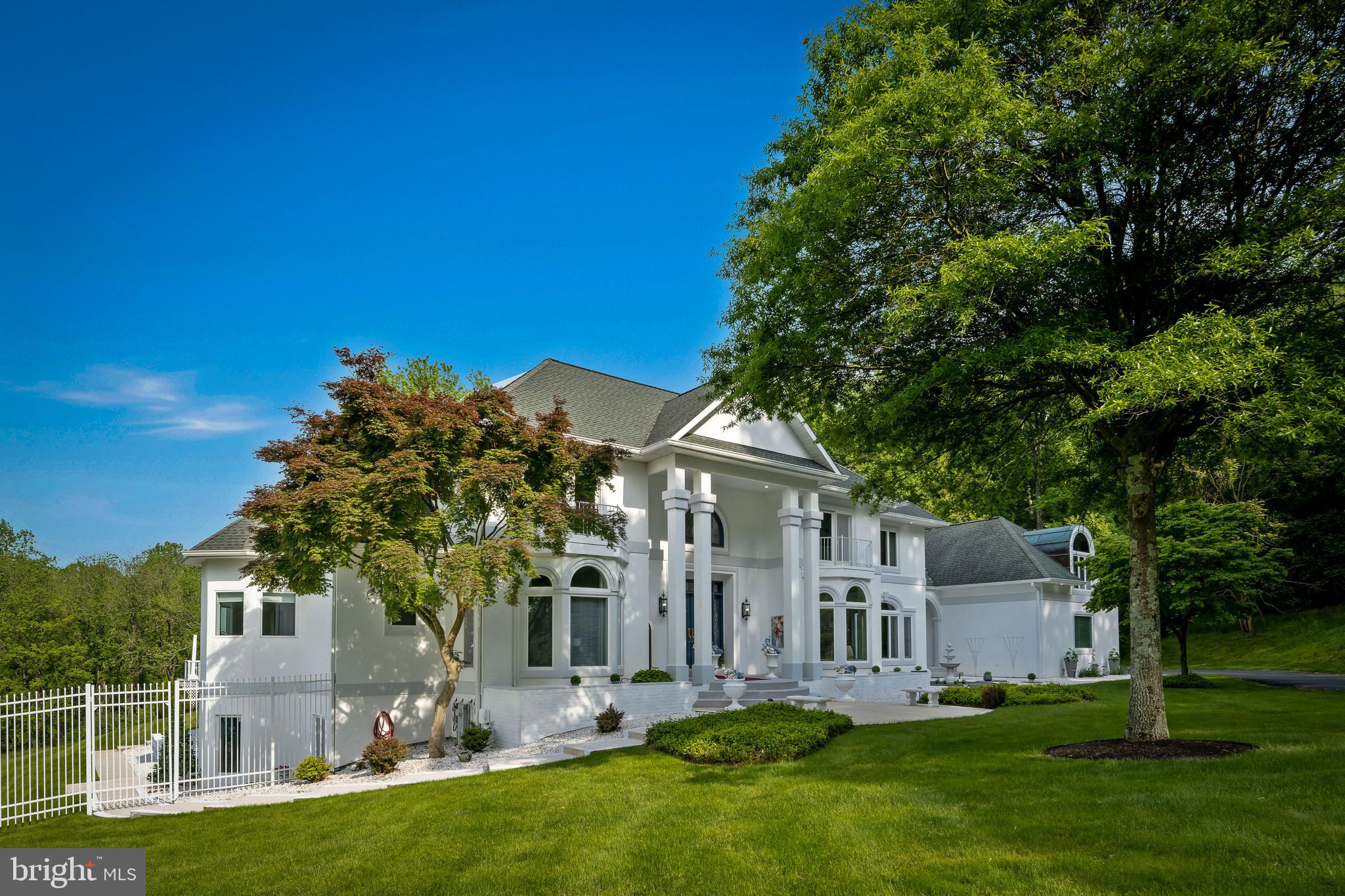 LAURELFORD - Residential