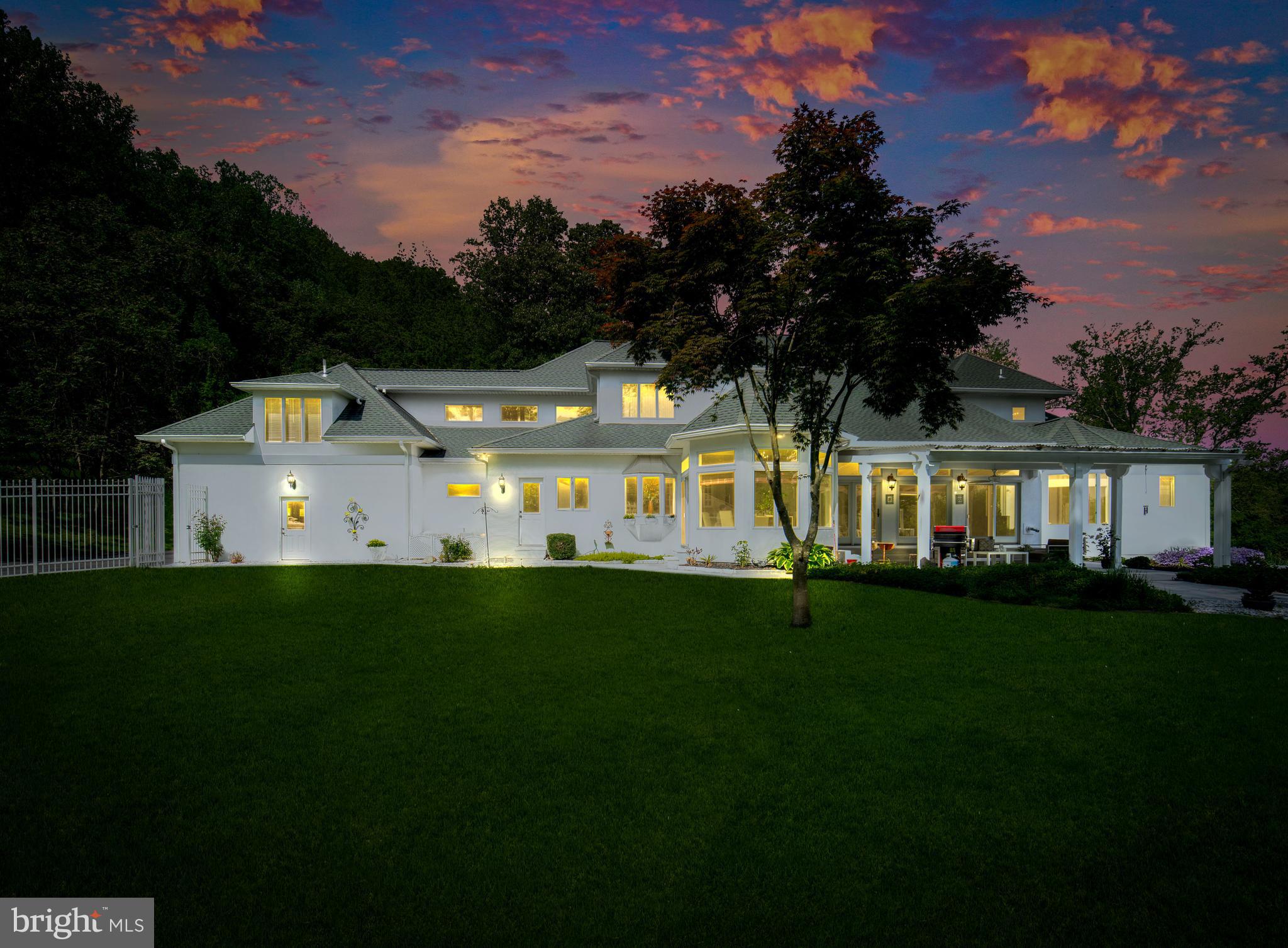 LAURELFORD - Residential