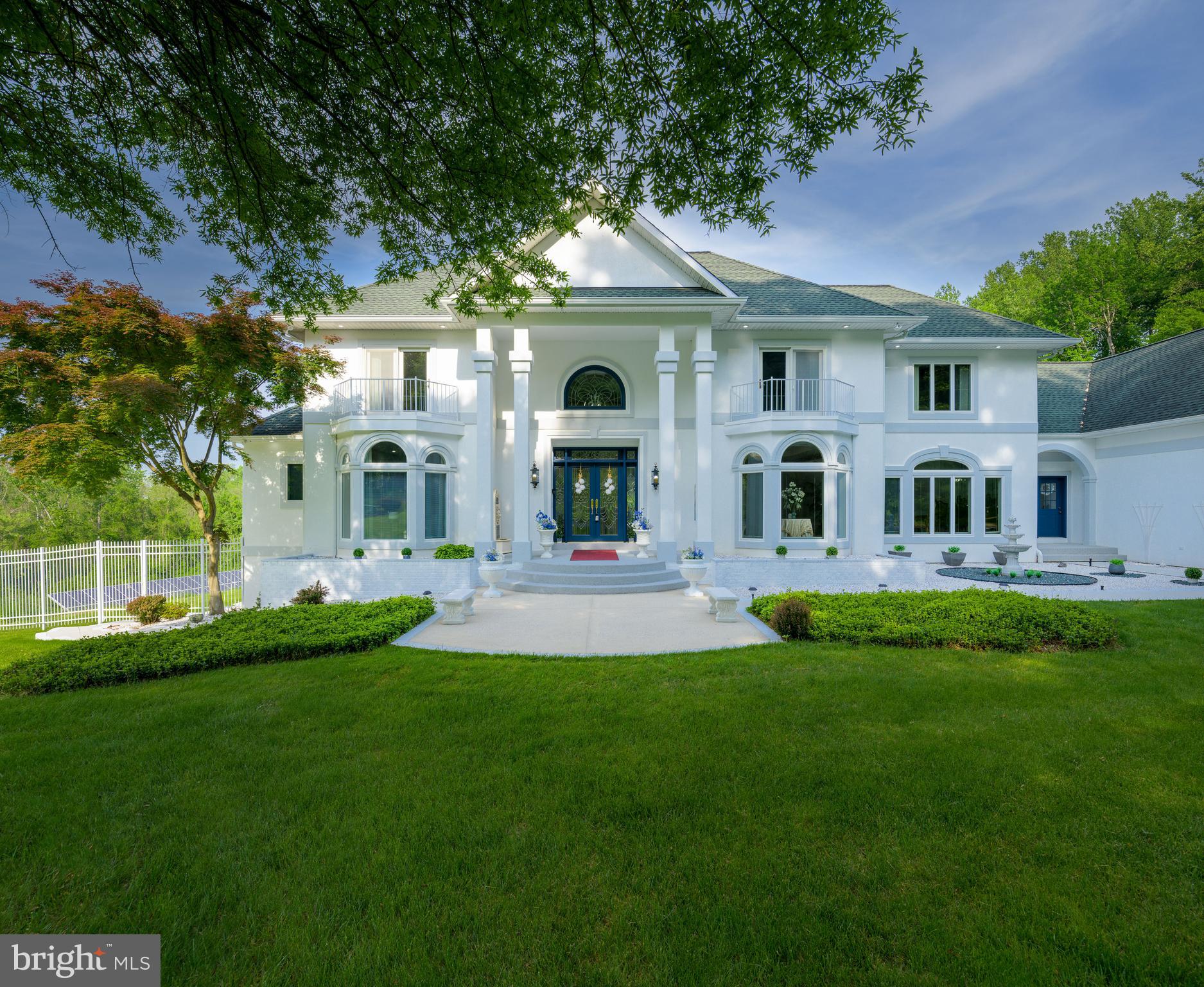 LAURELFORD - Residential