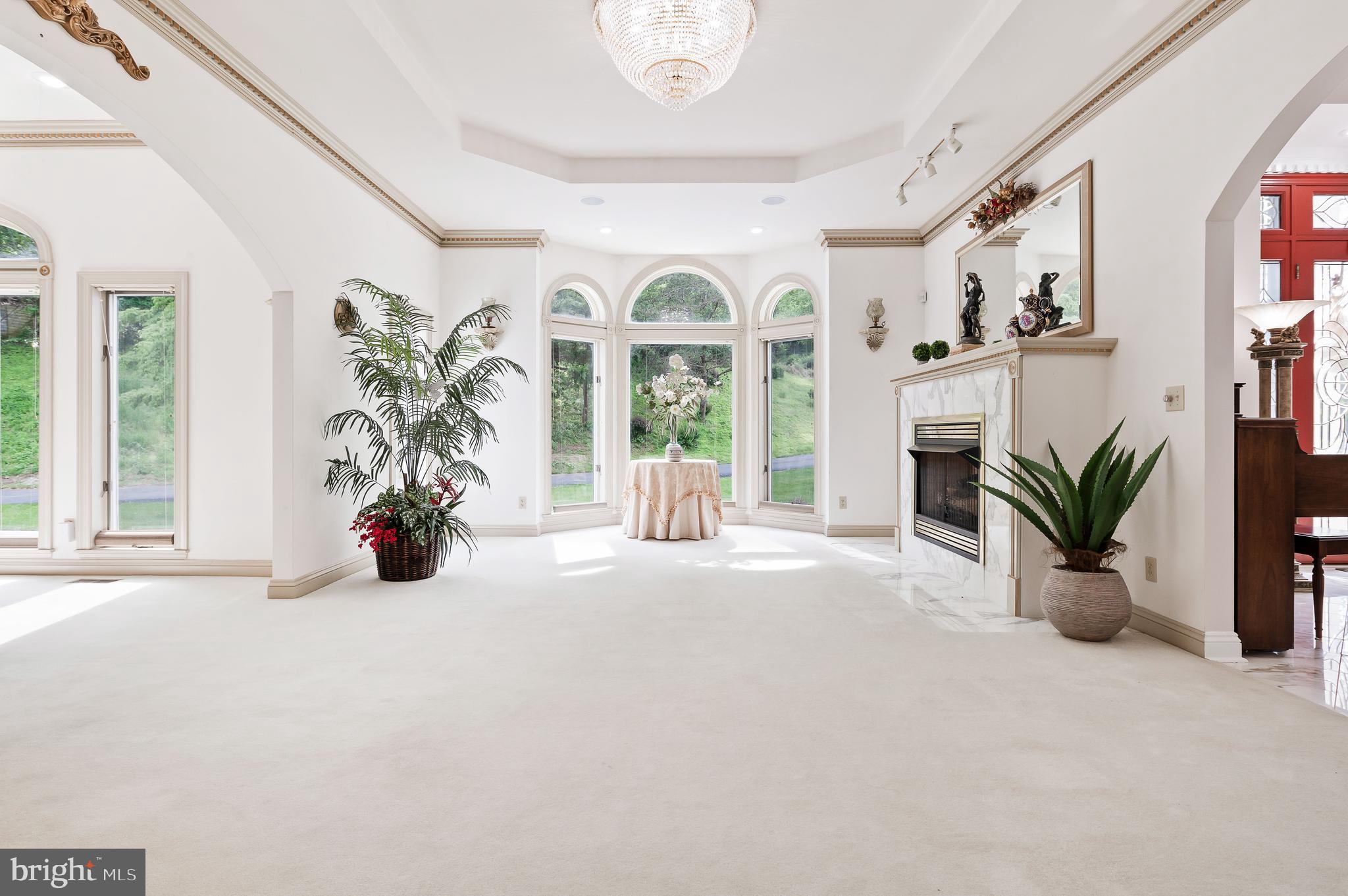 LAURELFORD - Residential