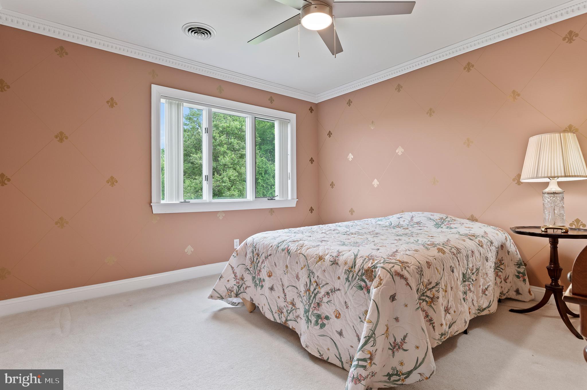 LAURELFORD - Residential