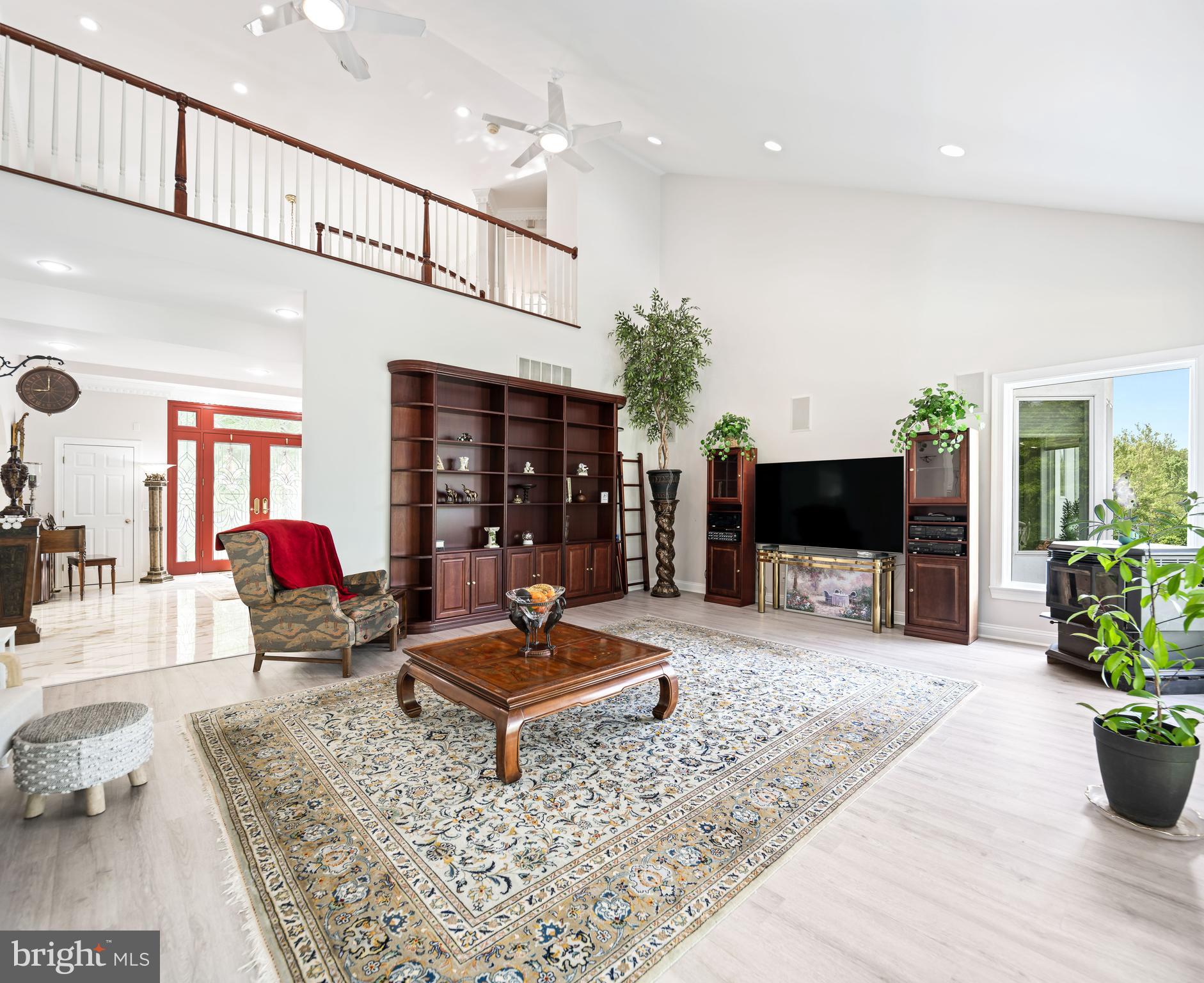 LAURELFORD - Residential