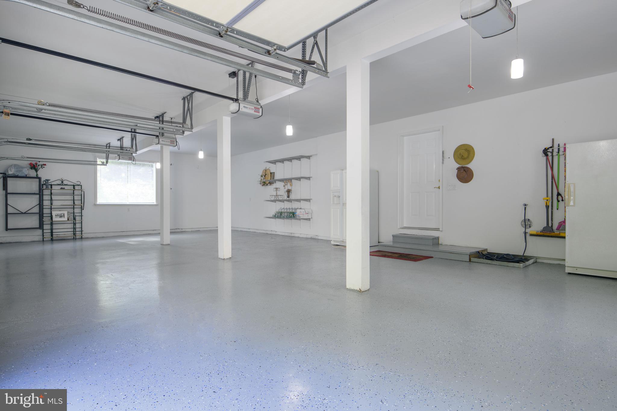 LAURELFORD - Residential