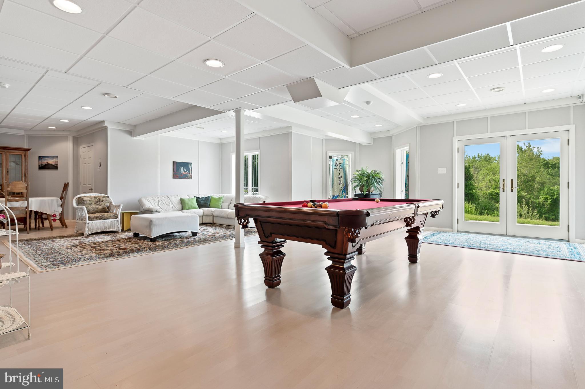 LAURELFORD - Residential