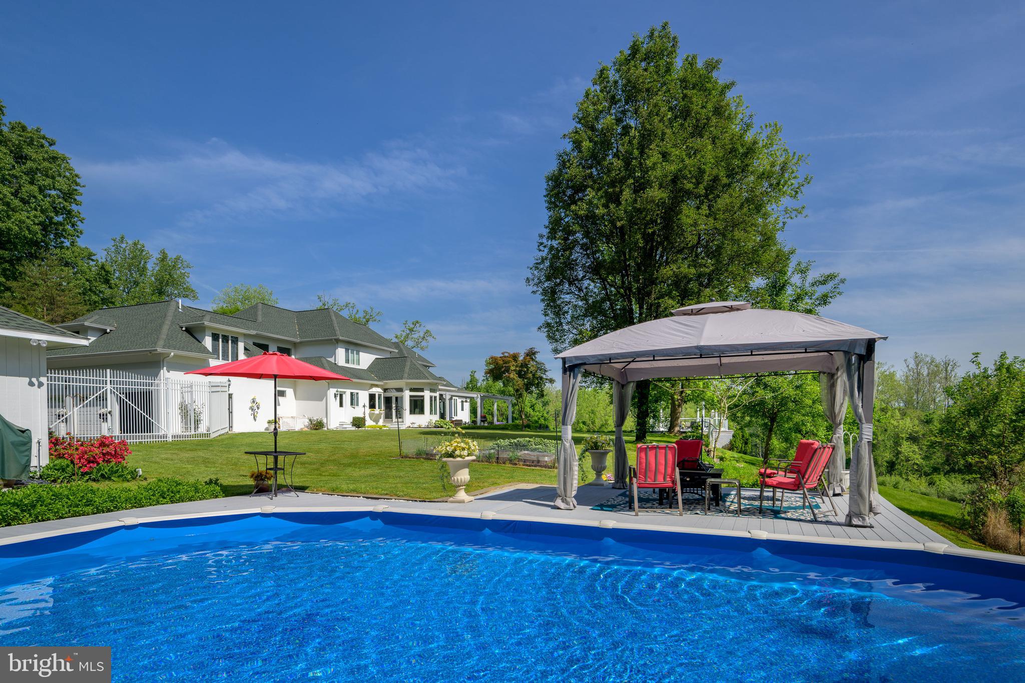 LAURELFORD - Residential