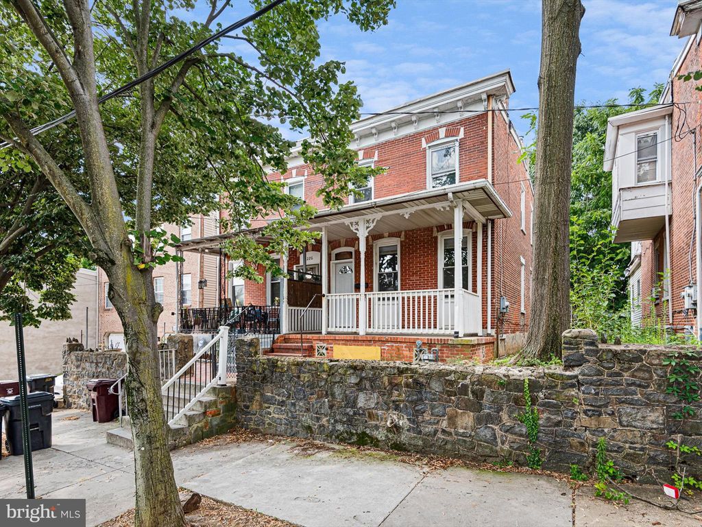 Photo of 1228 Linden Street, WILMINGTON, DE 19805 (MLS # DENC2089530)