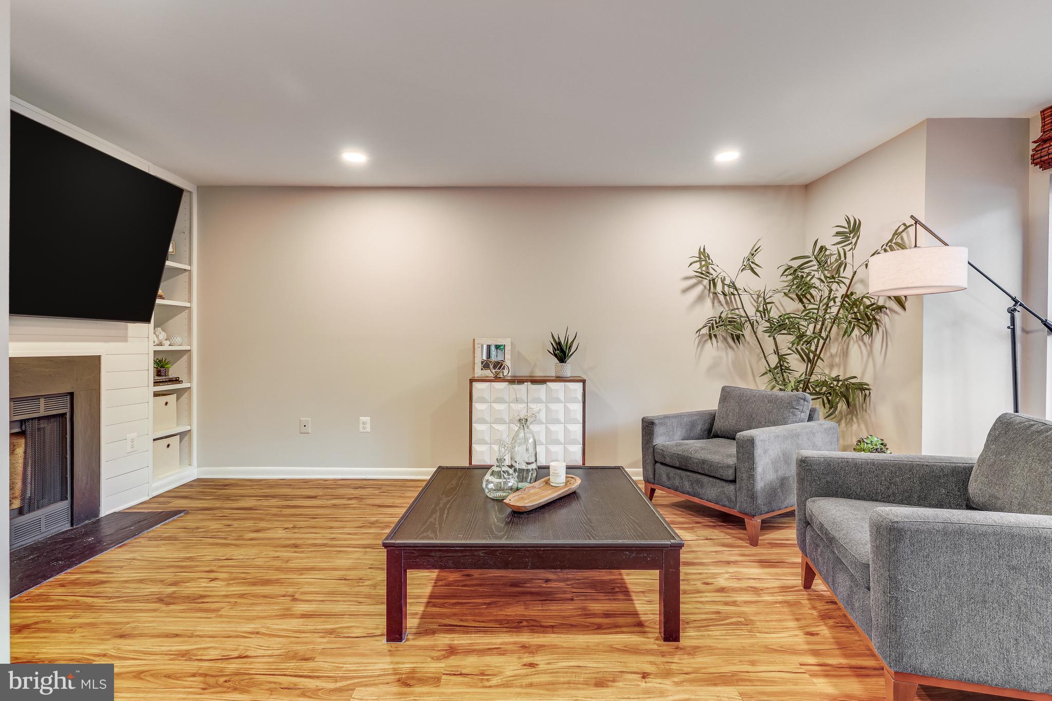 LAKE AUDUBON TERRACE - Residential