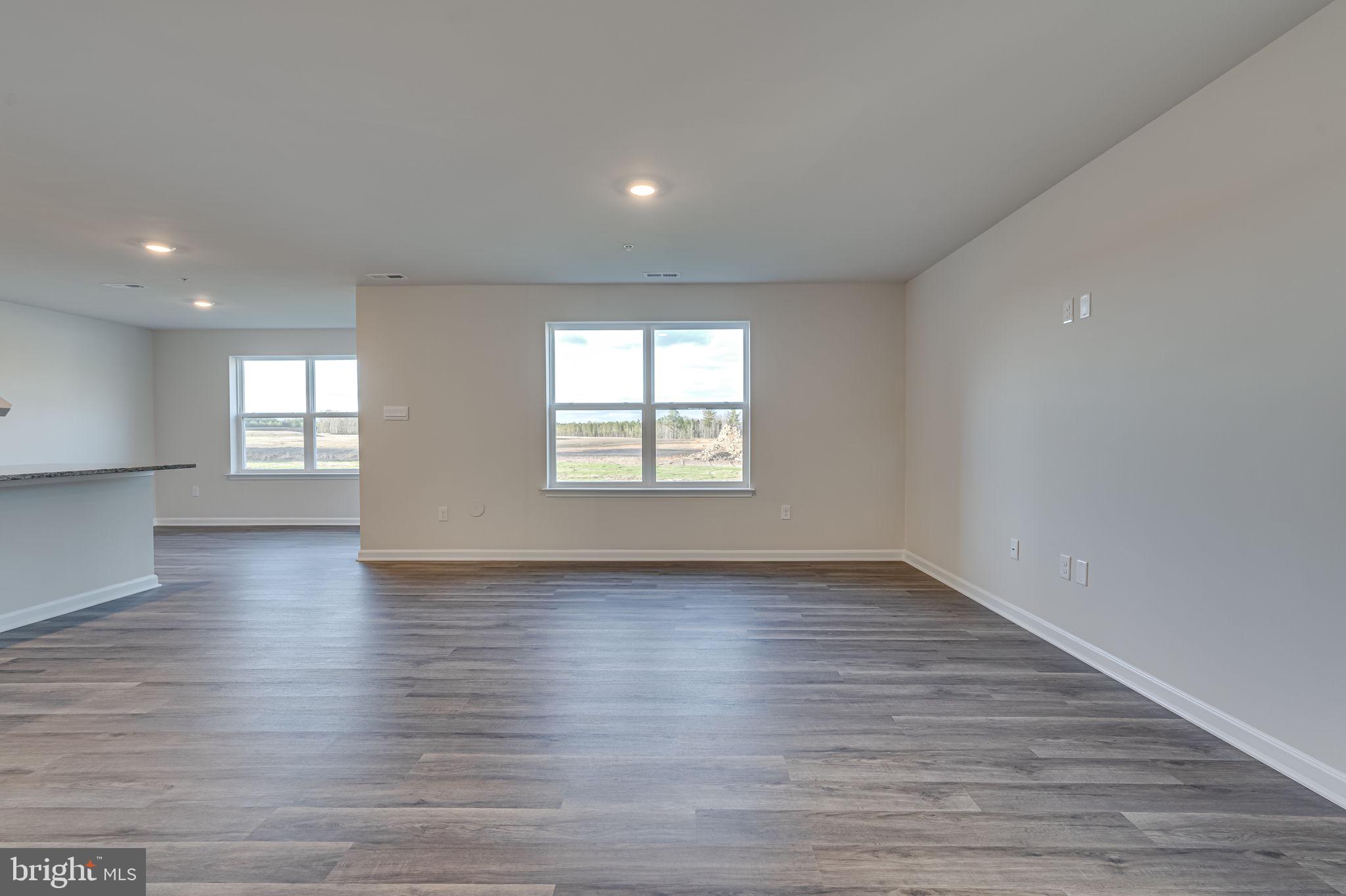 PINEGROVE - Residential Lease