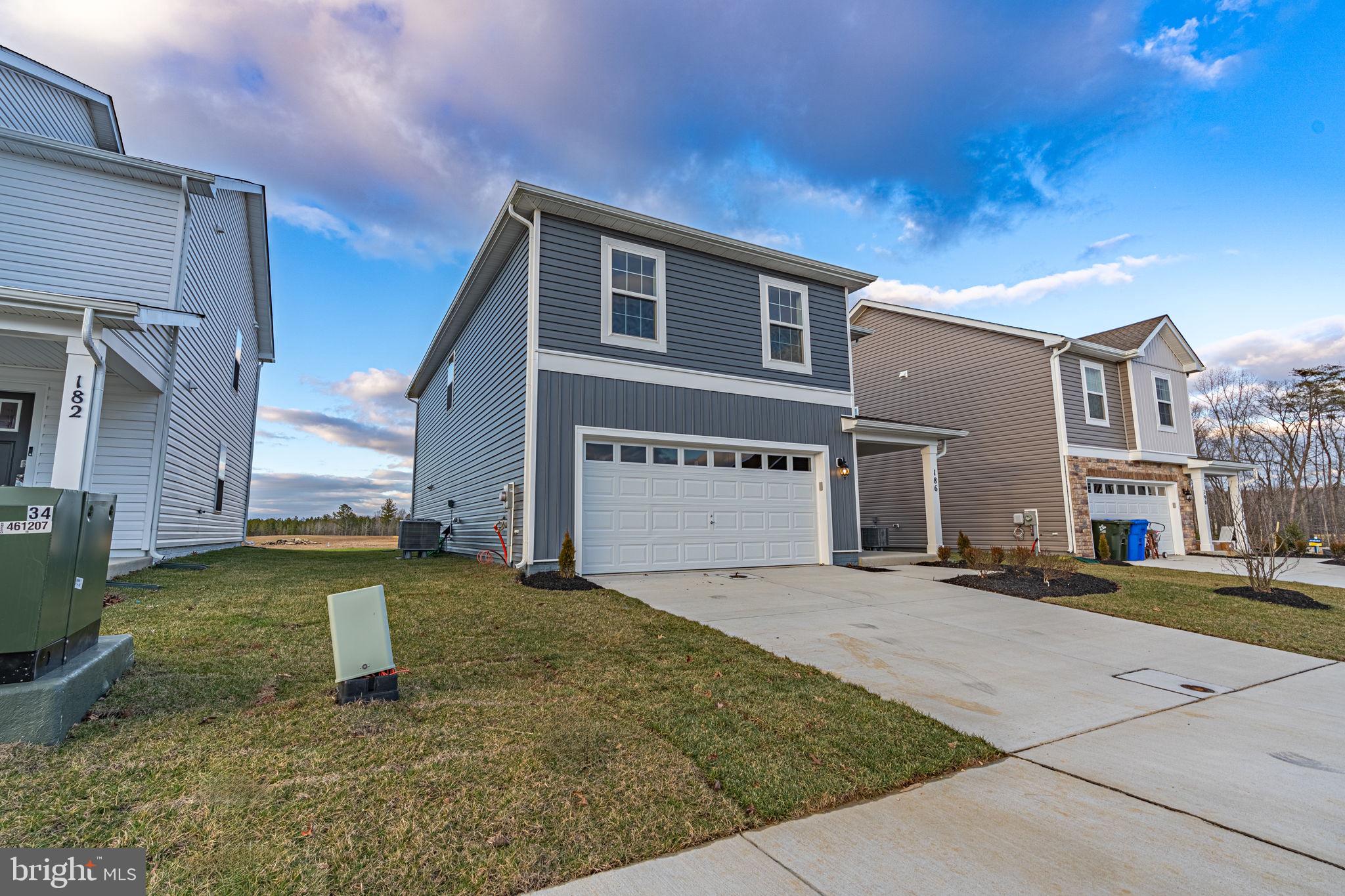 PINEGROVE - Residential Lease