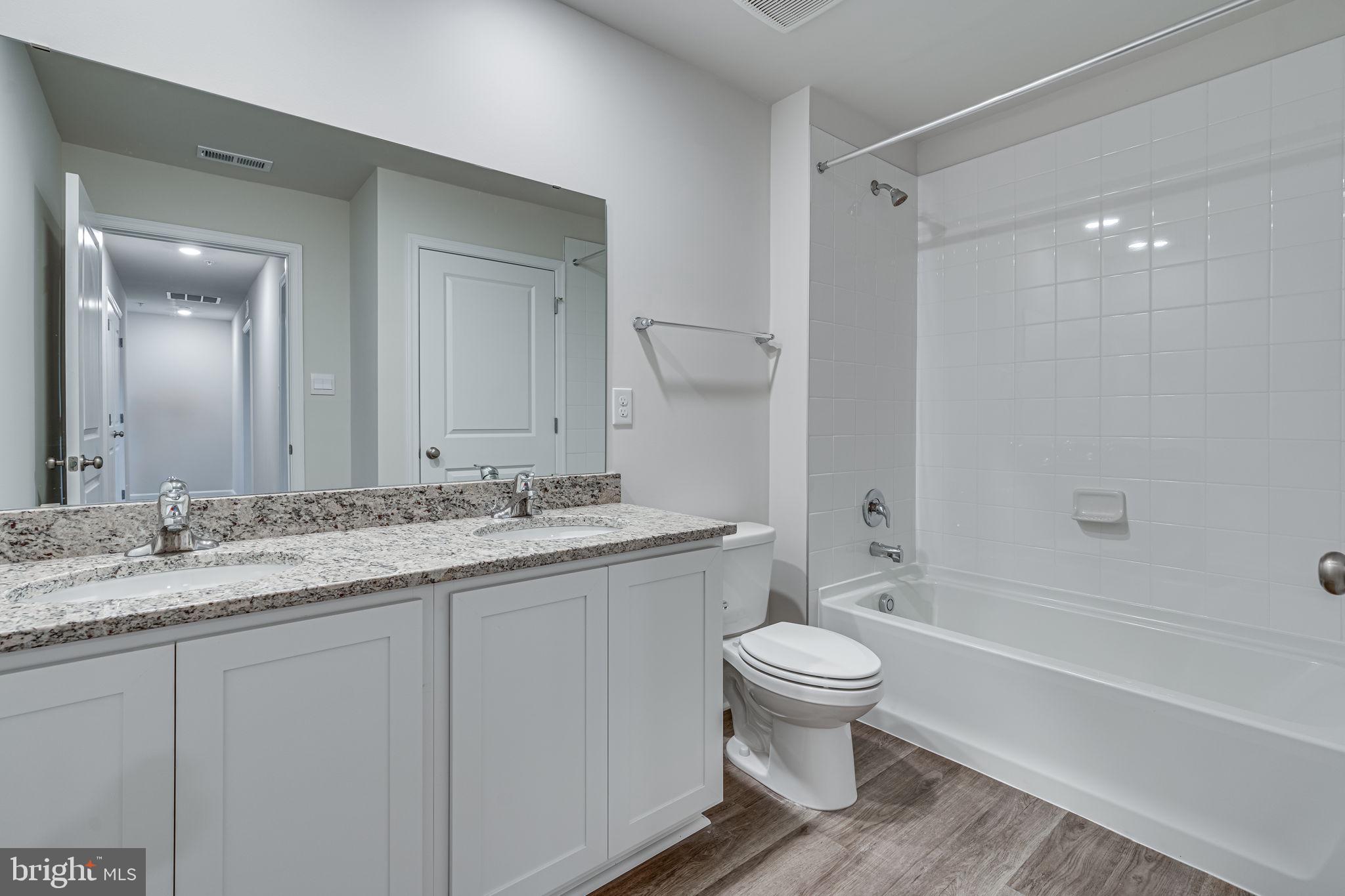 PINEGROVE - Residential Lease