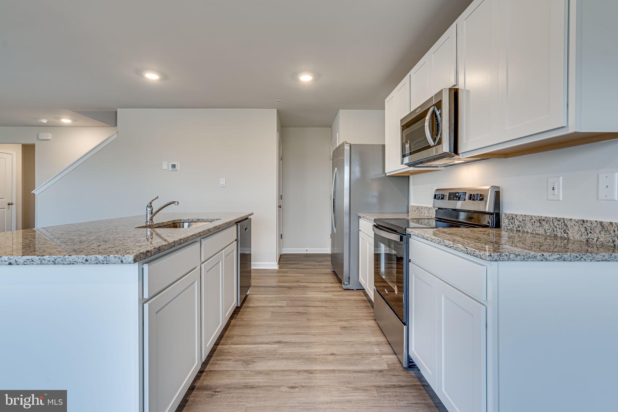 PINEGROVE - Residential Lease