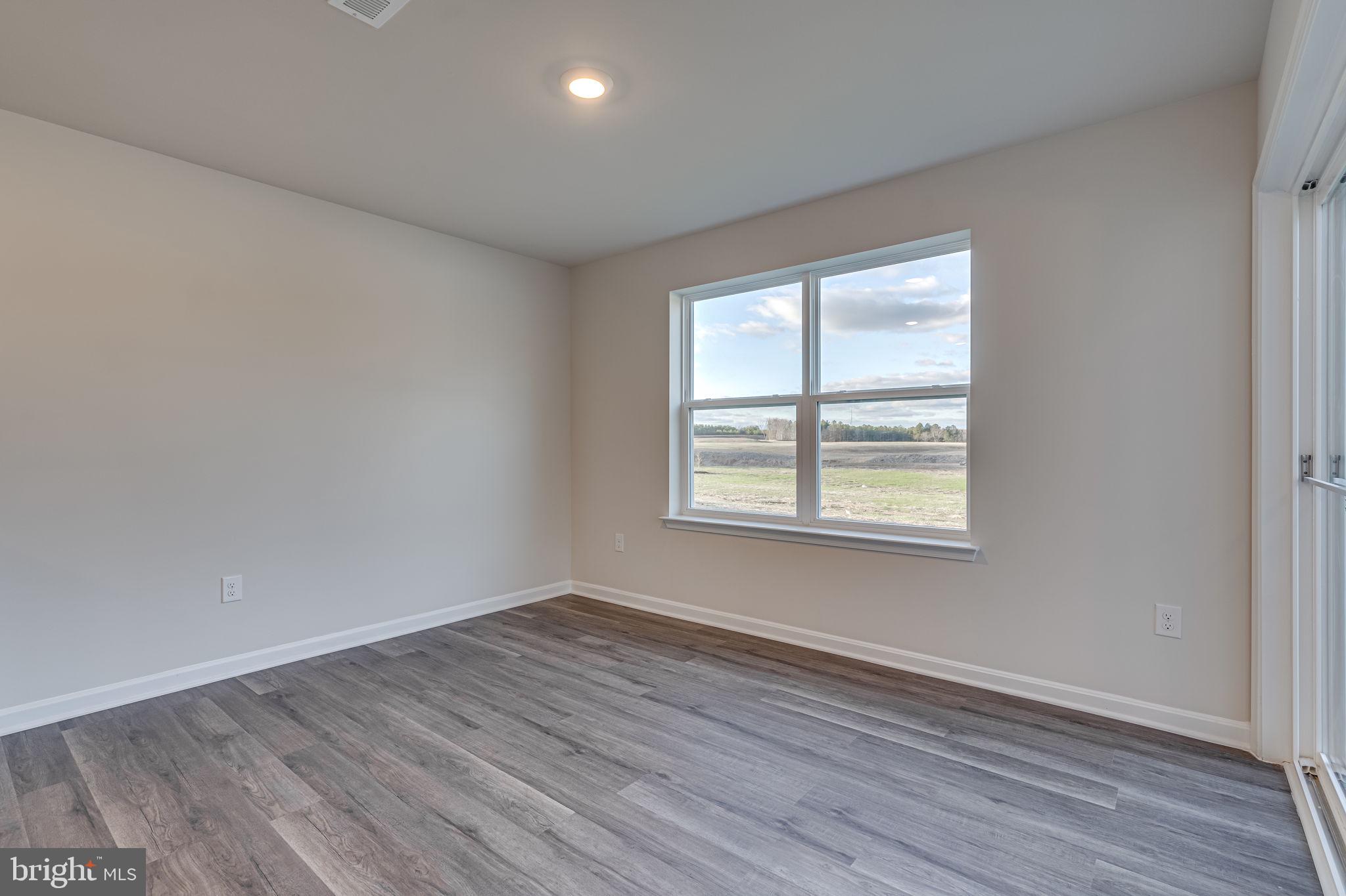 PINEGROVE - Residential Lease