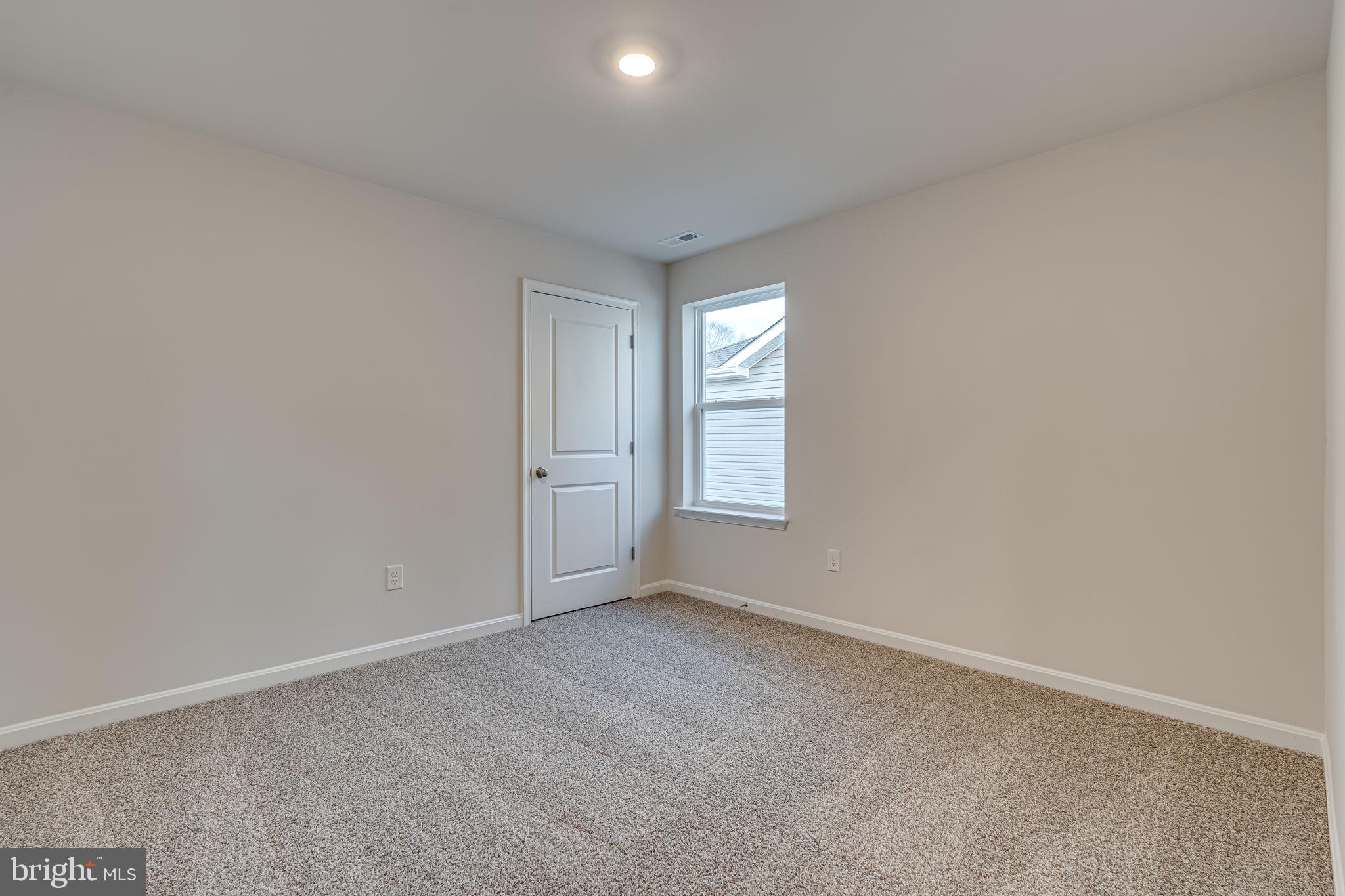 PINEGROVE - Residential Lease