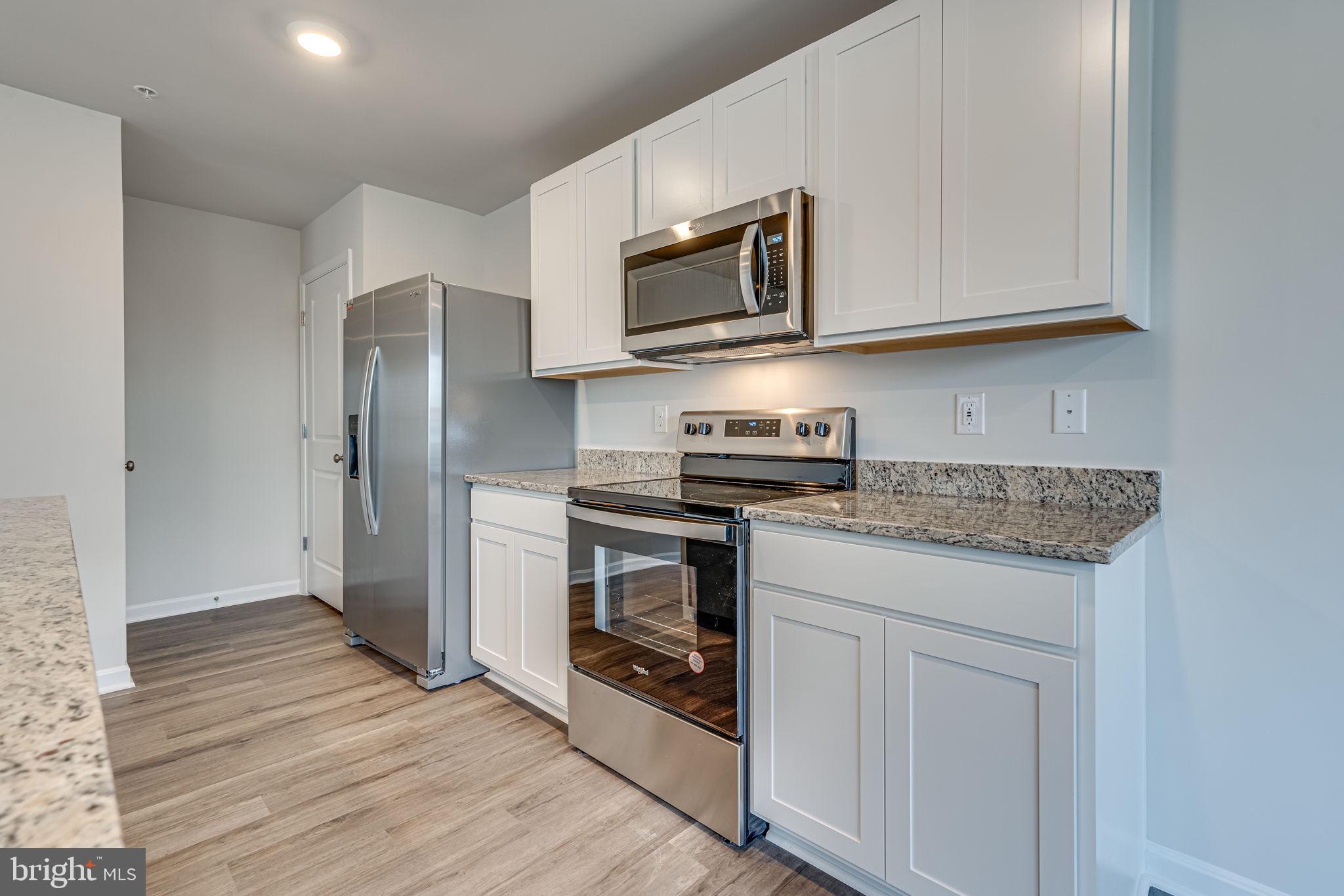 PINEGROVE - Residential Lease