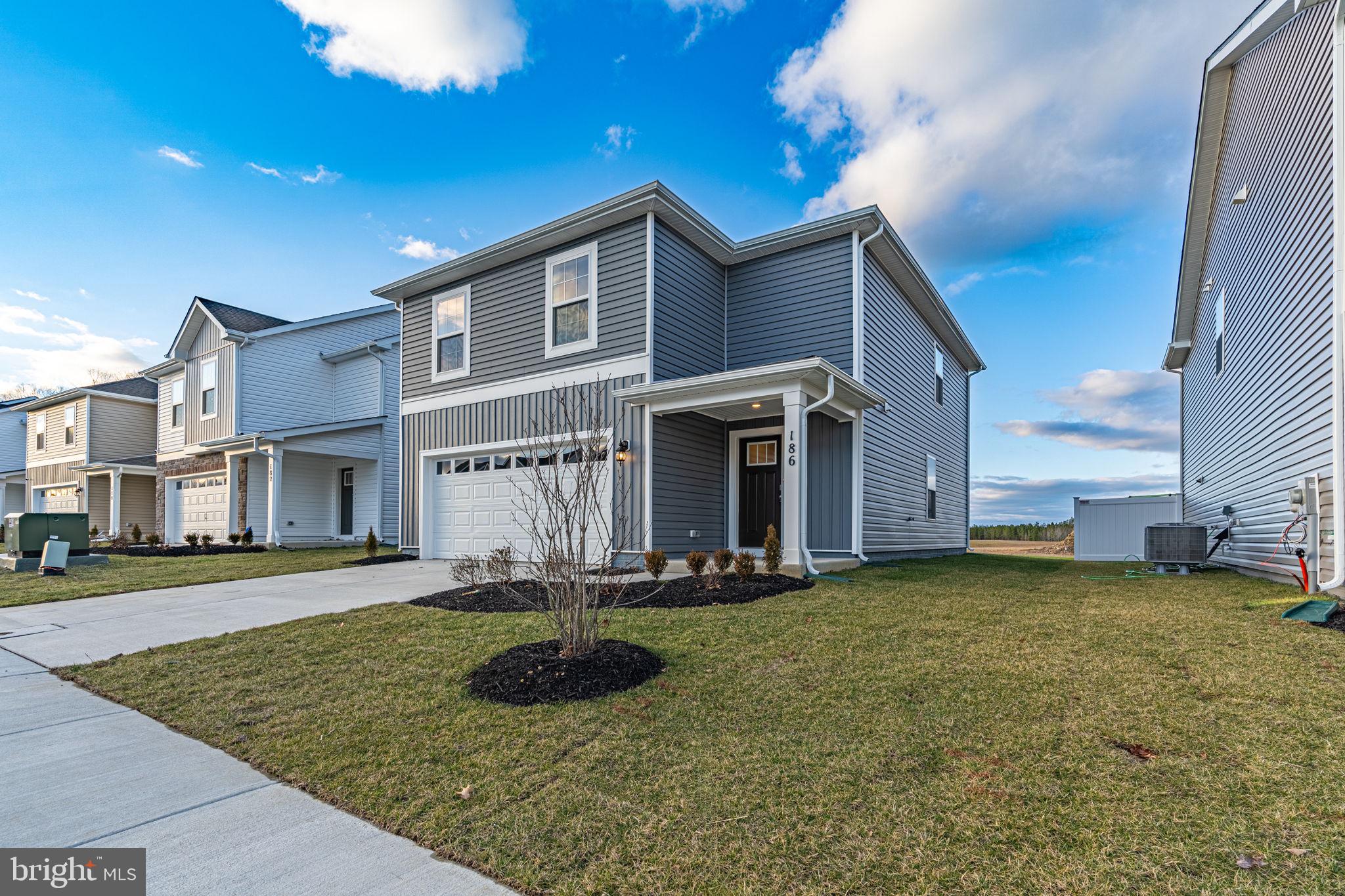 PINEGROVE - Residential Lease