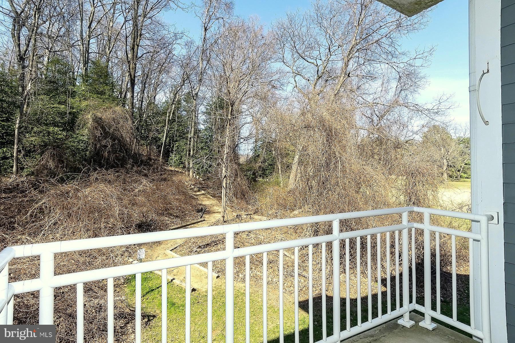 FAIRWAYS BAY HILLS CONDOMINIUMS - Residential