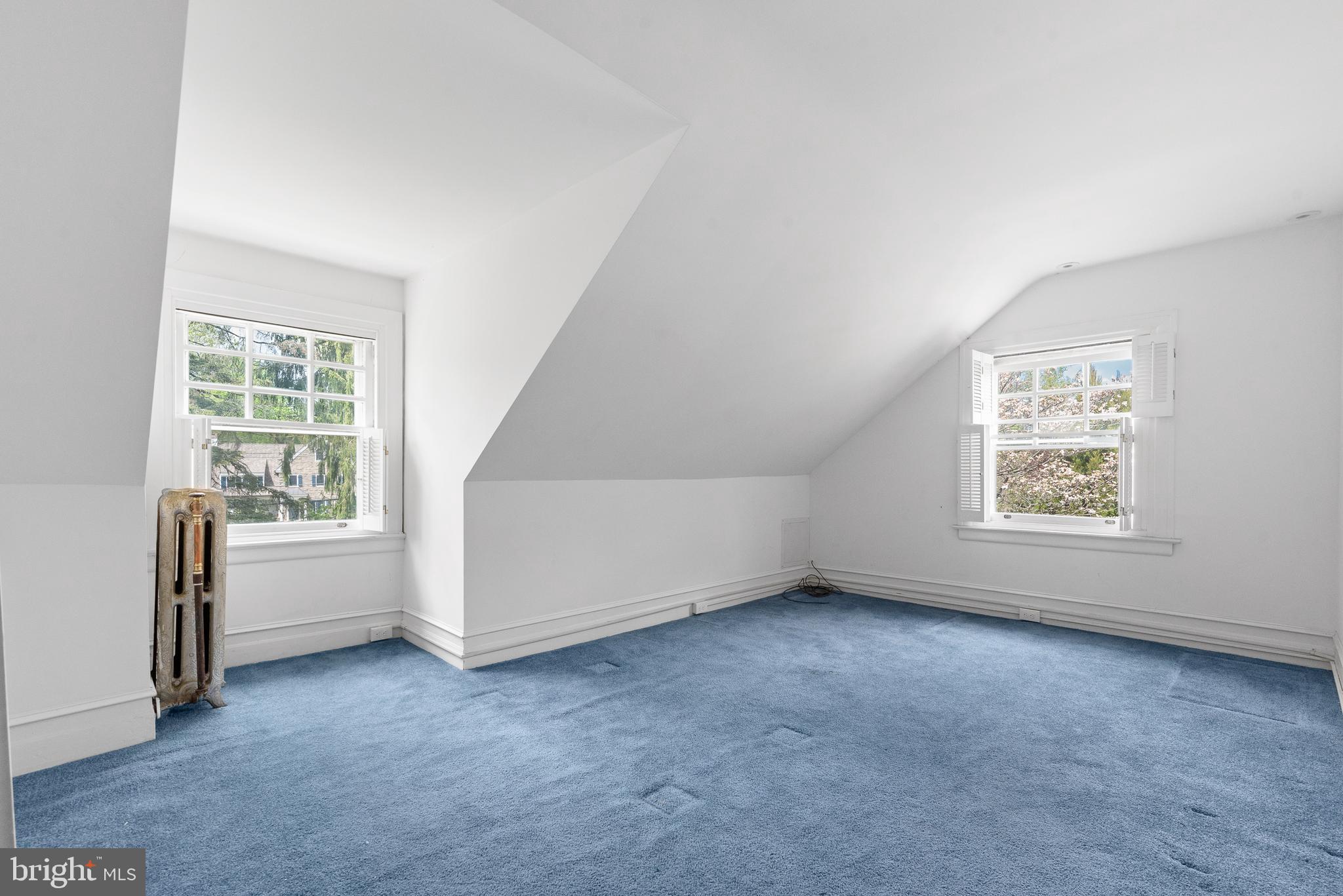 SOUTH WAYNE - Residential