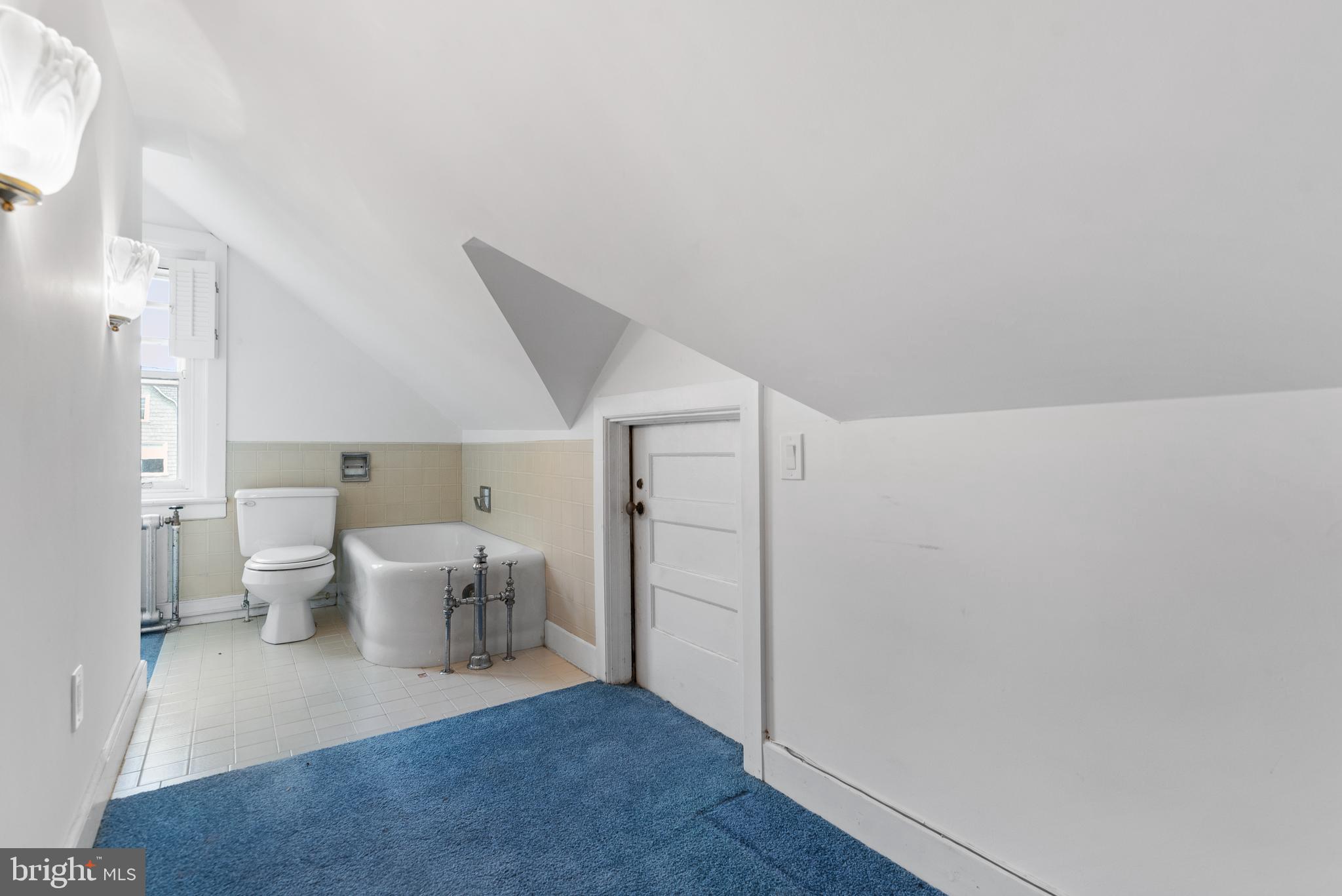 SOUTH WAYNE - Residential