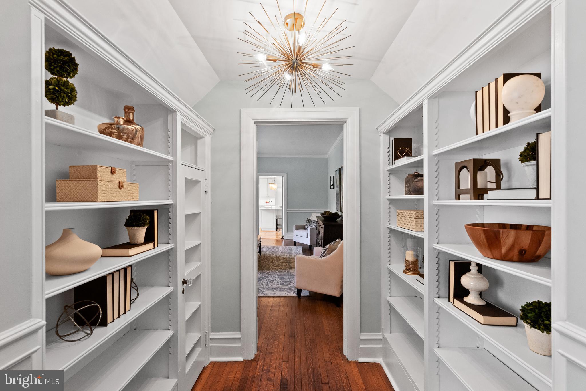 SOUTH WAYNE - Residential