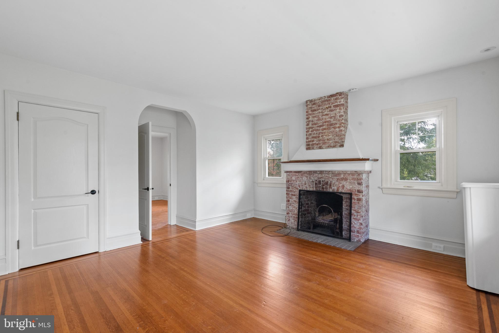 SOUTH WAYNE - Residential