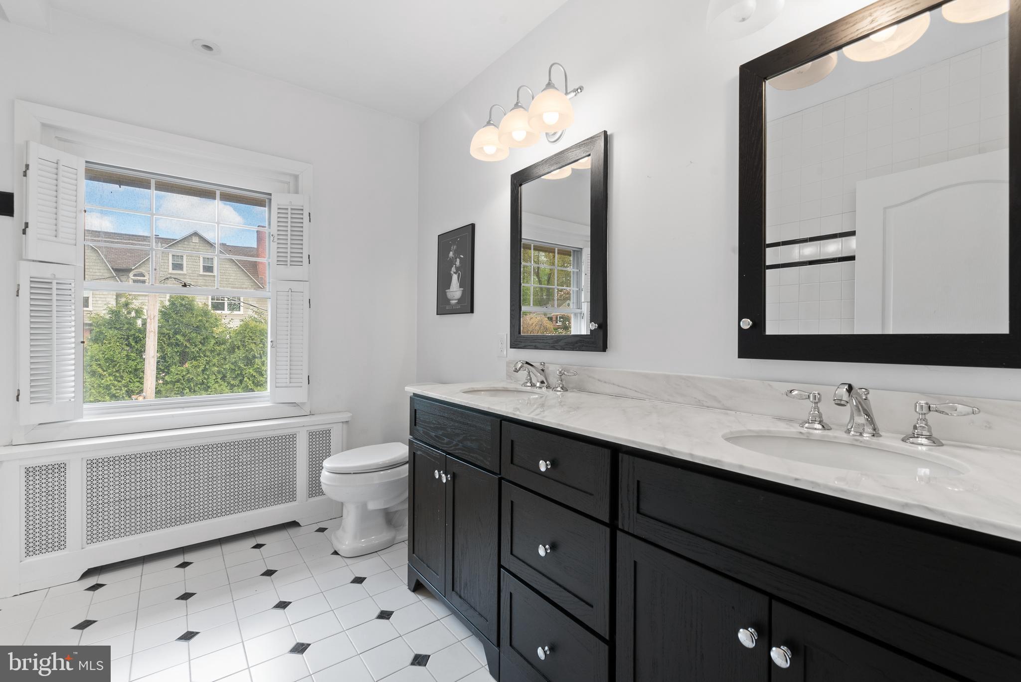 SOUTH WAYNE - Residential