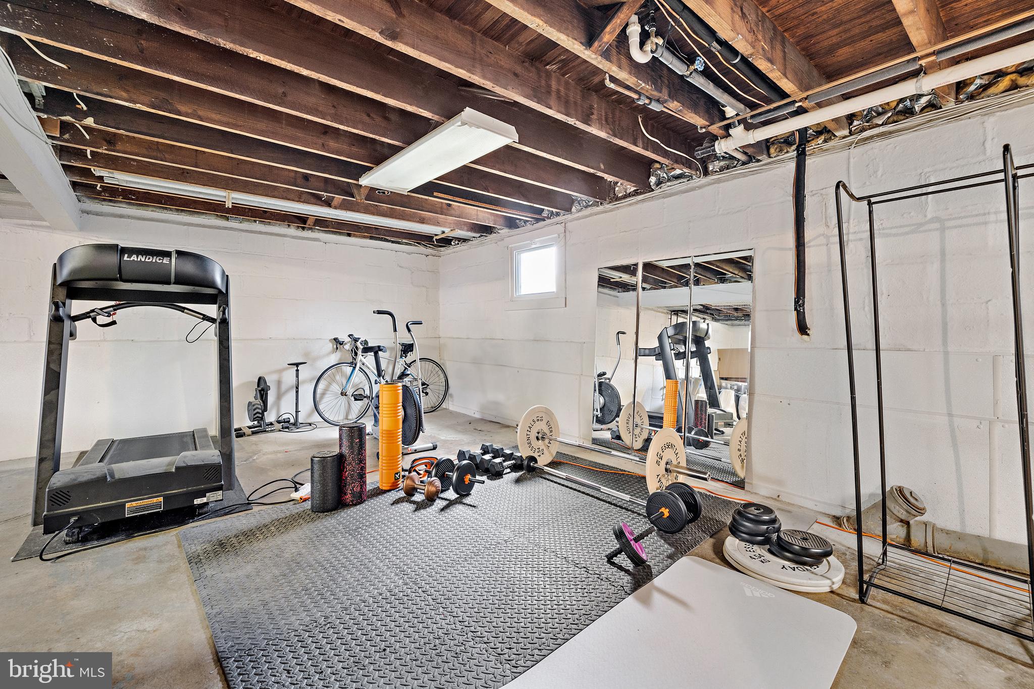 WHITTEMORE PARK - Residential