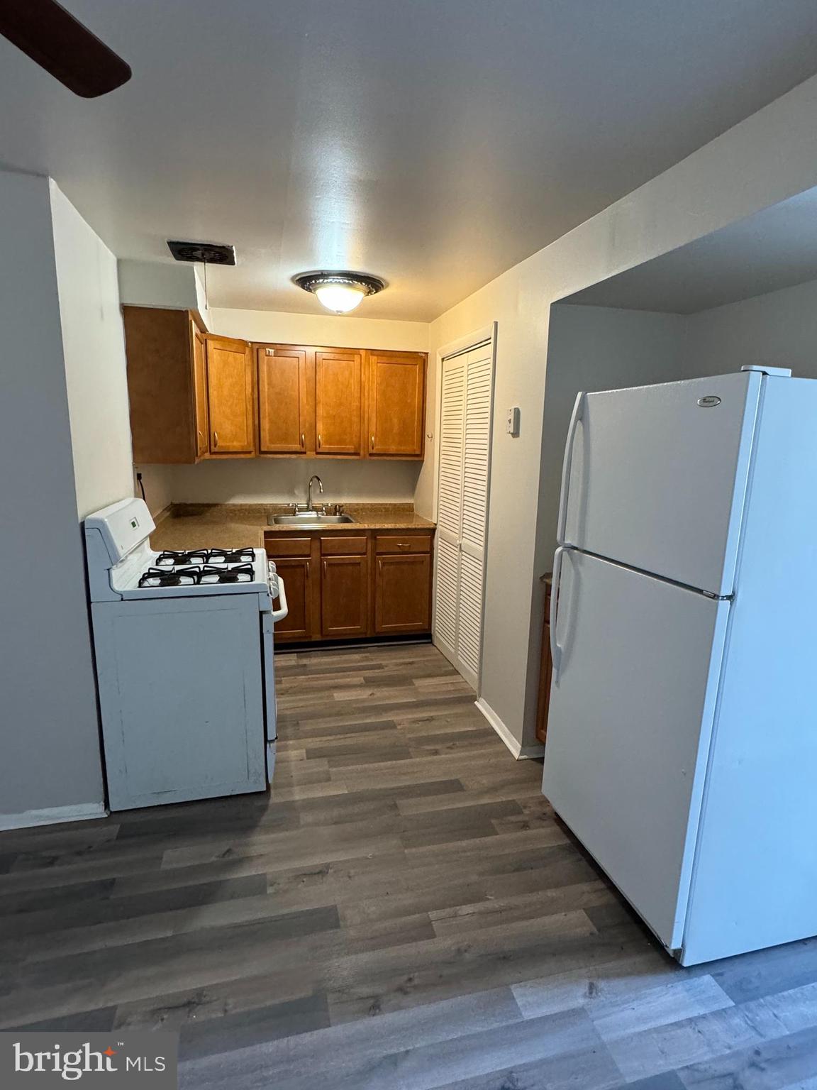 EASTFIELD - Residential Lease