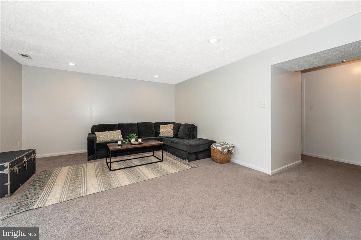 AVONDALE RUN - Residential