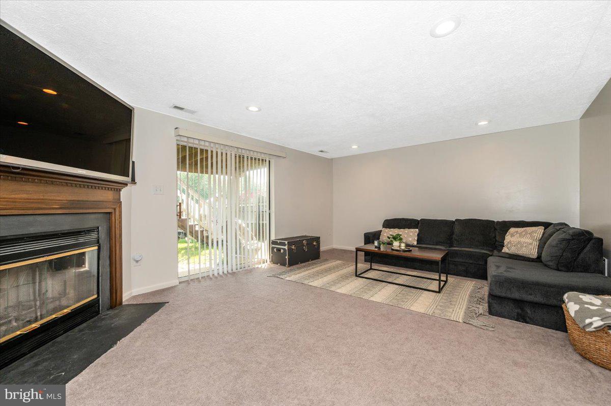 AVONDALE RUN - Residential