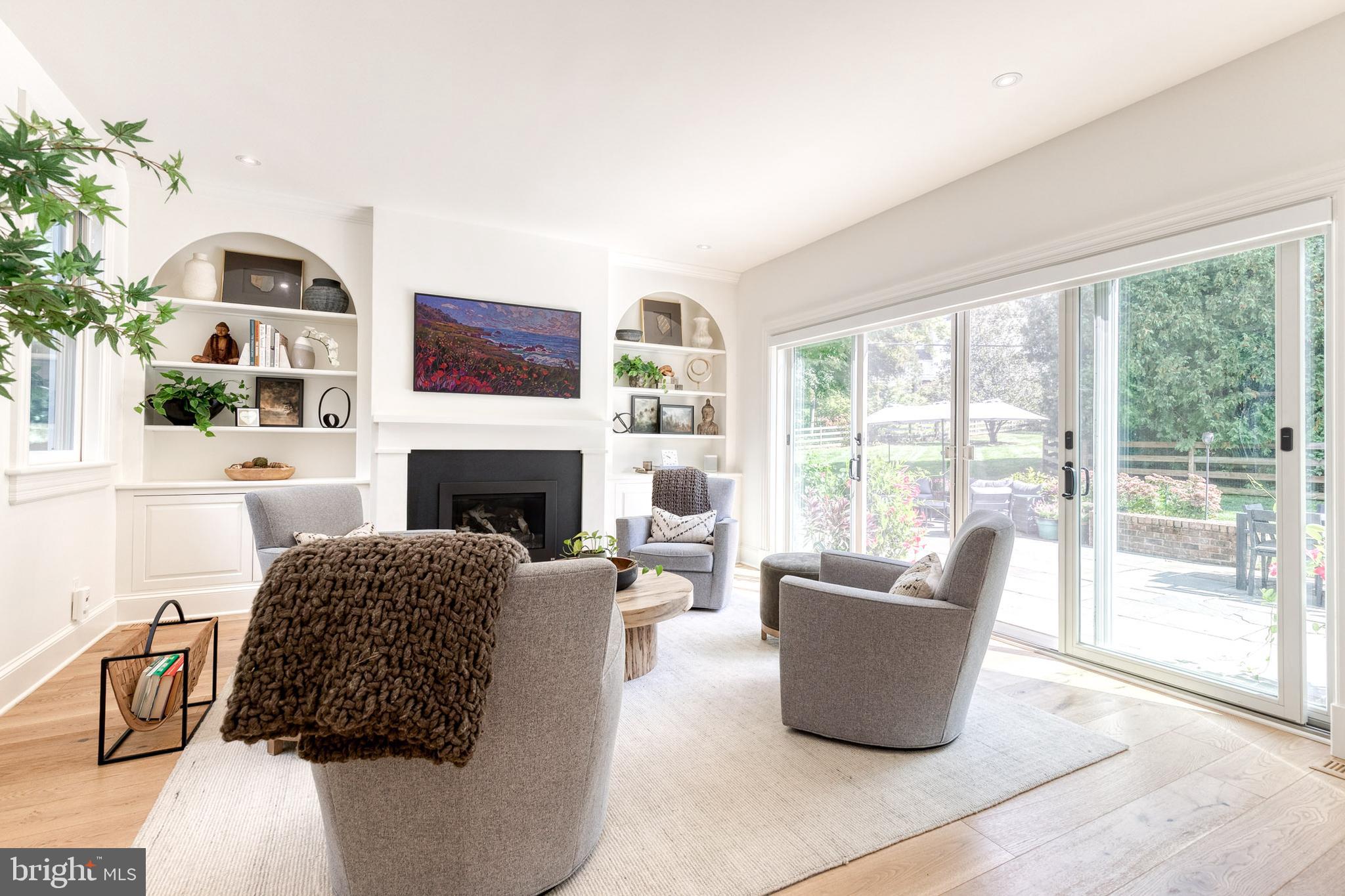 RUXTON - Residential