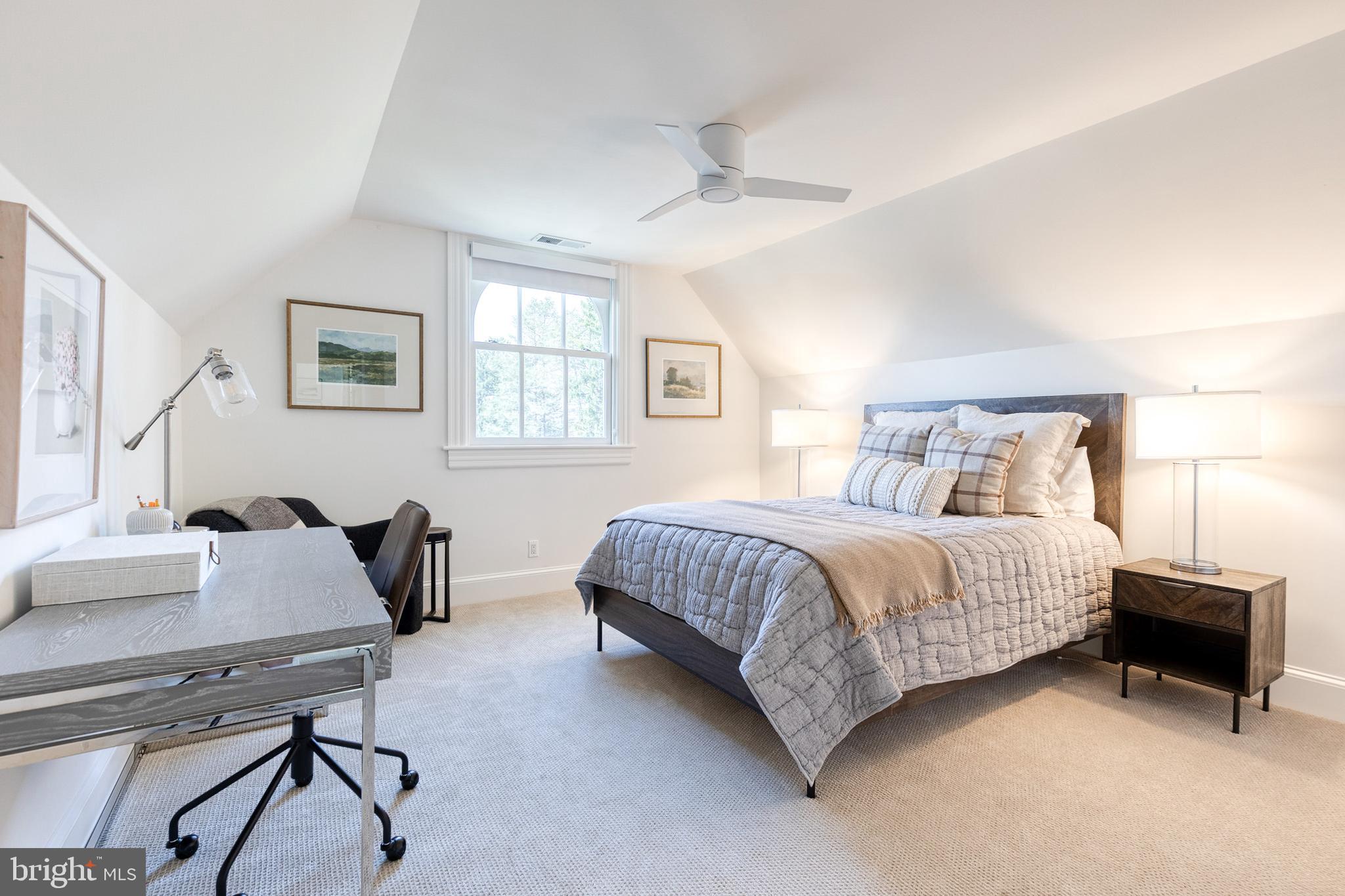 RUXTON - Residential