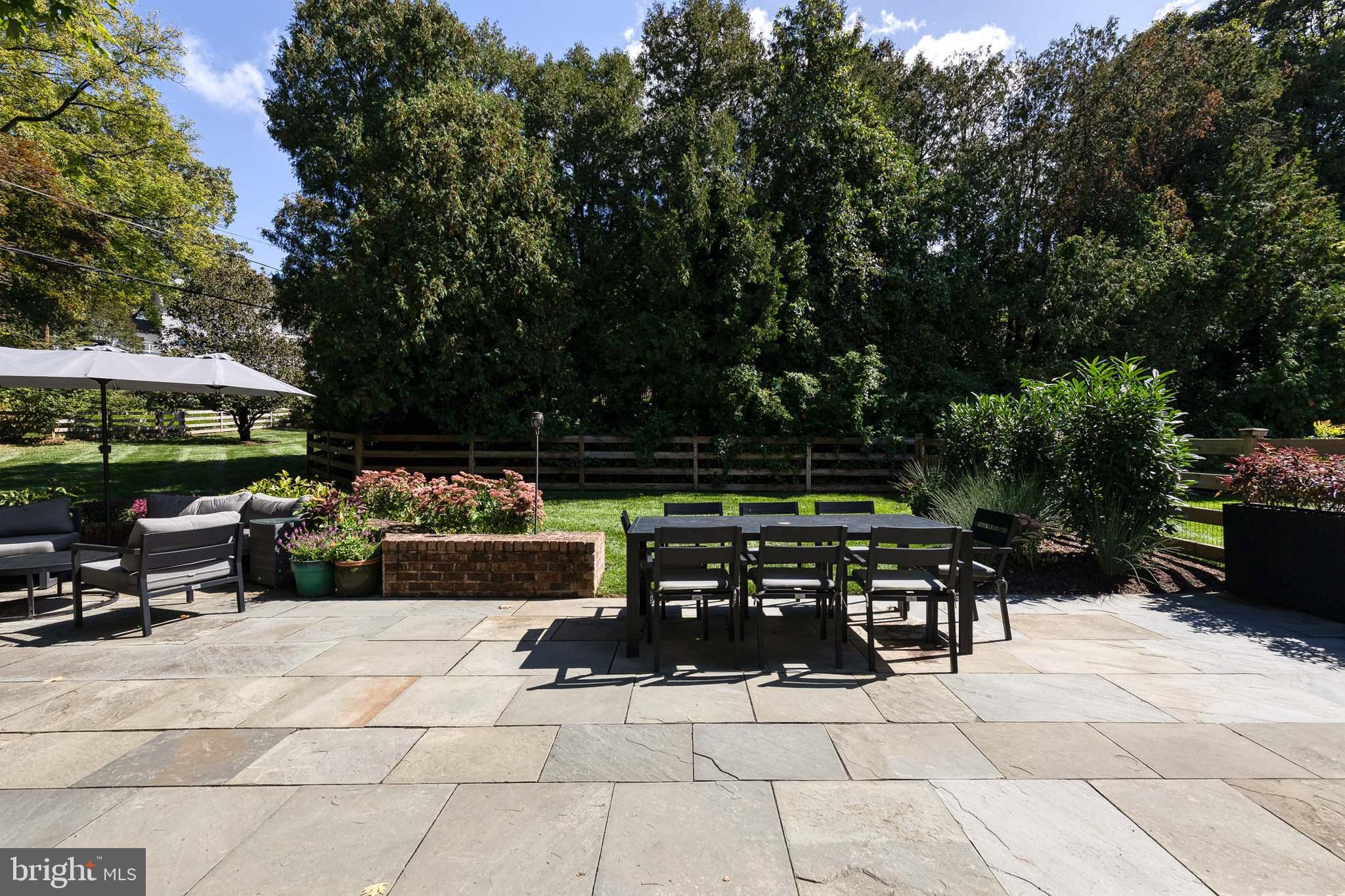 RUXTON - Residential