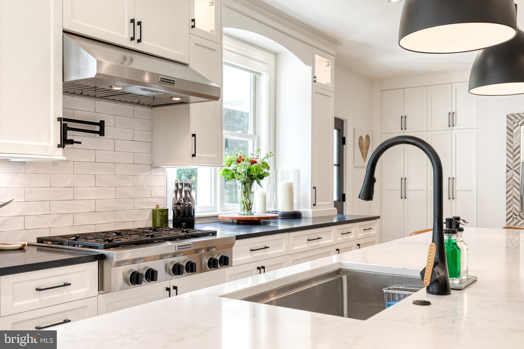 RUXTON - Residential