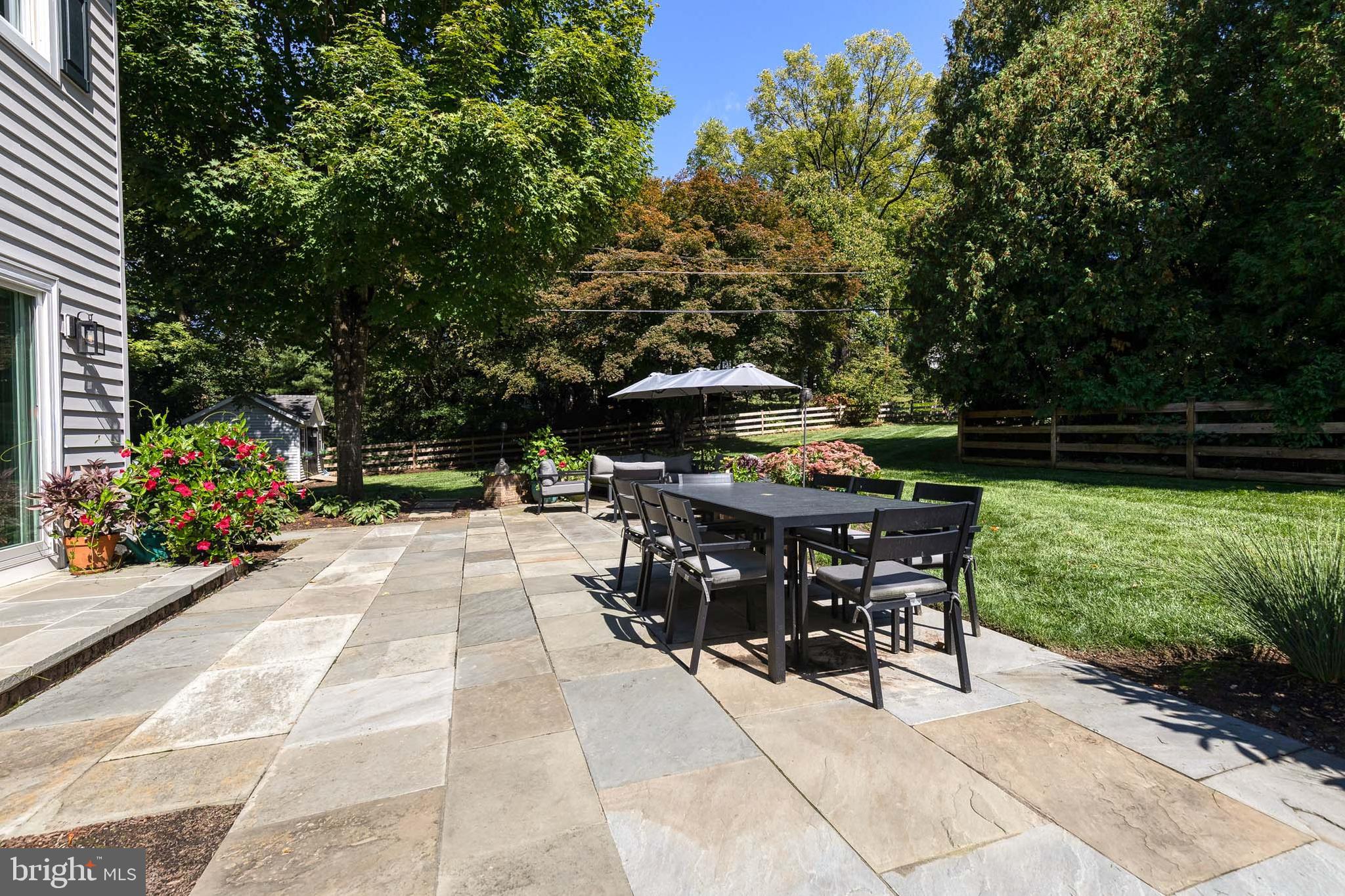 RUXTON - Residential