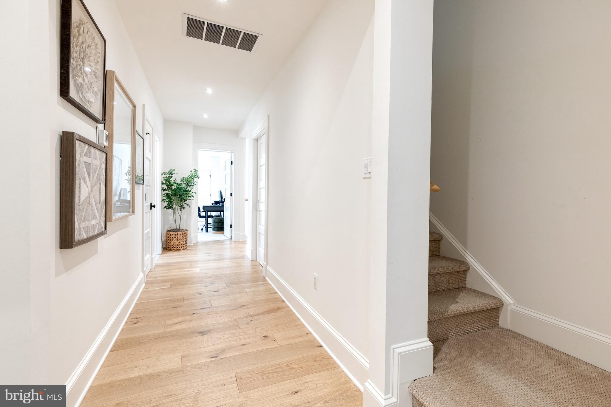 RUXTON - Residential