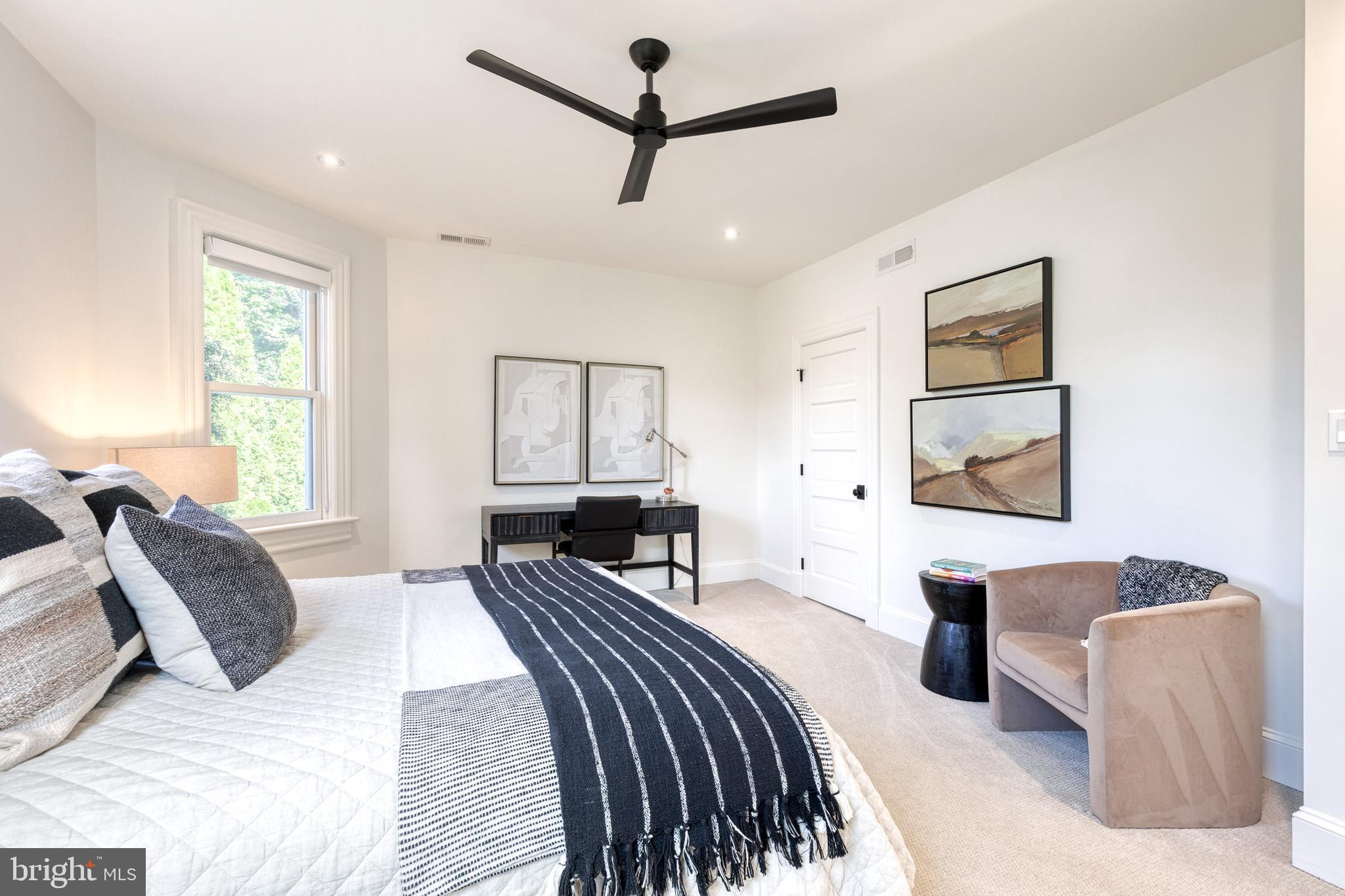 RUXTON - Residential