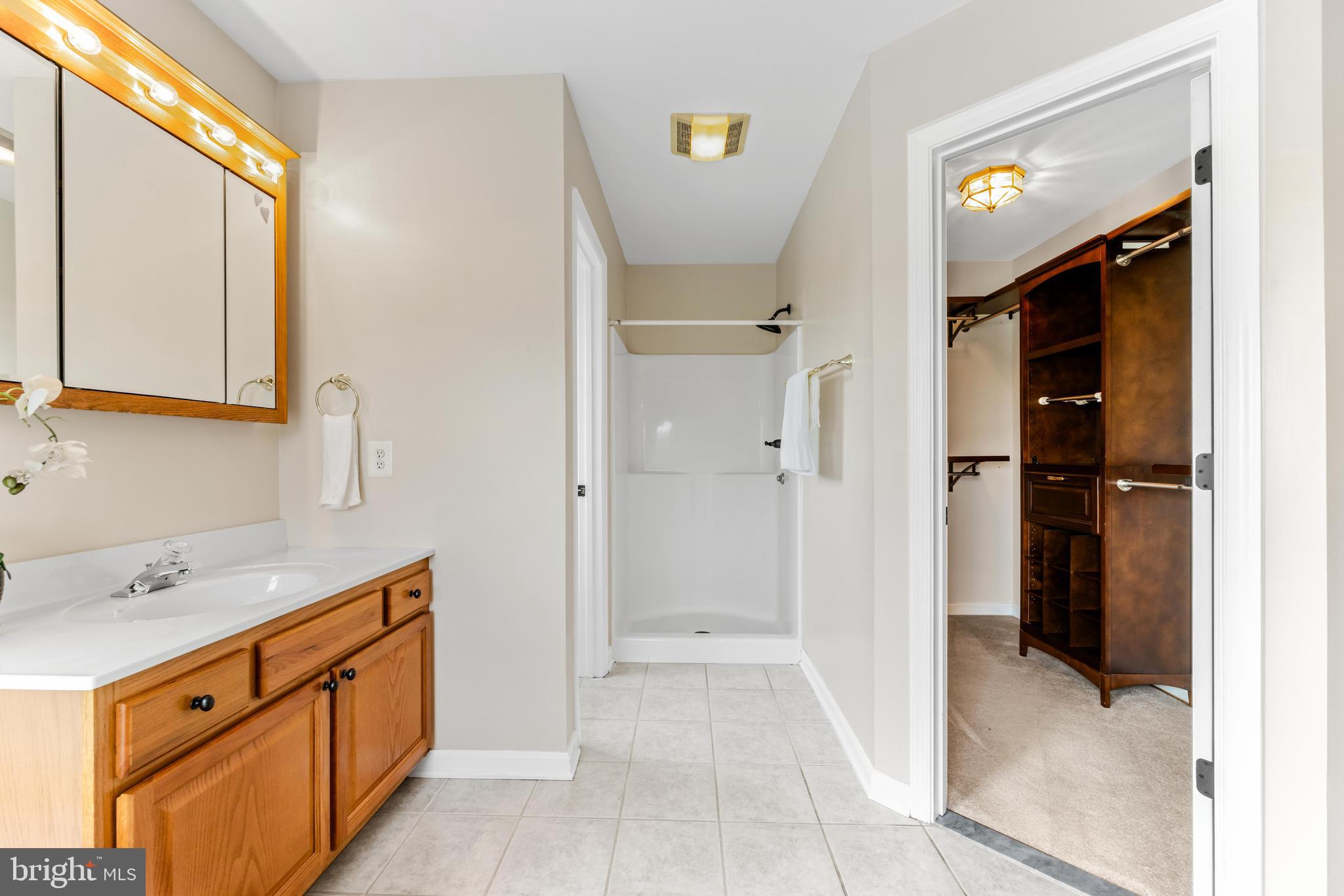 SOUTHERN VISTA - Residential