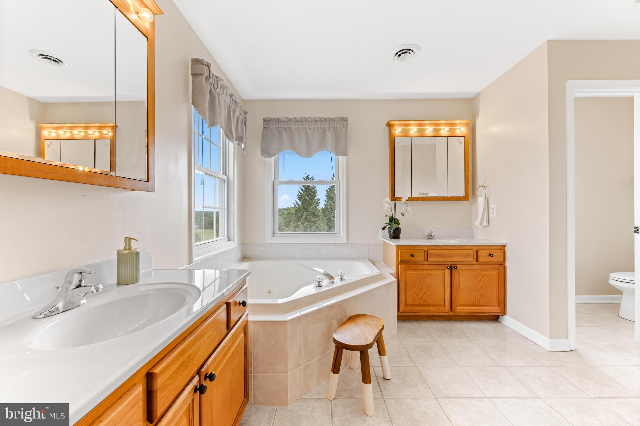 SOUTHERN VISTA - Residential