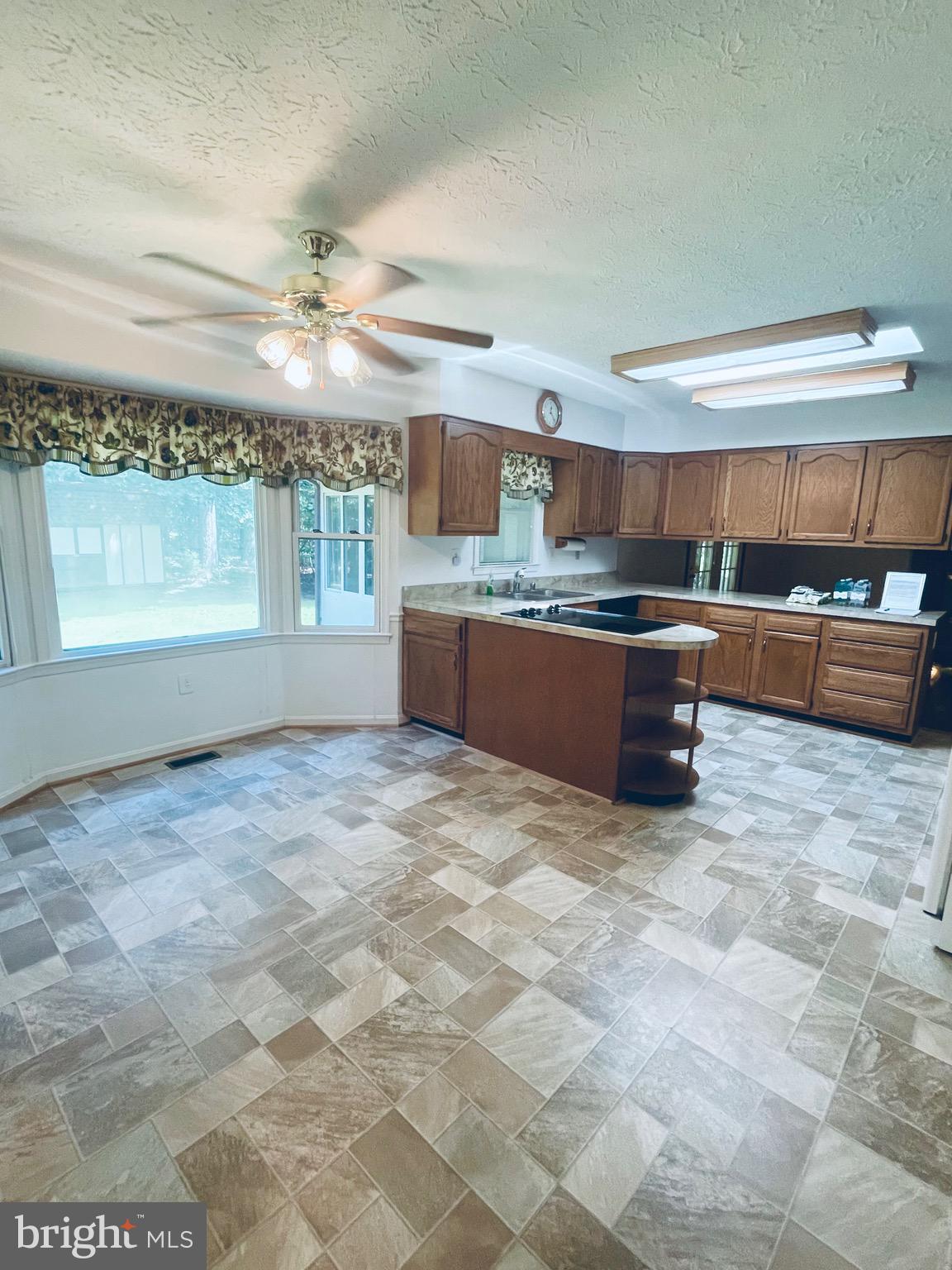 TARRINGTON CREEK - Residential