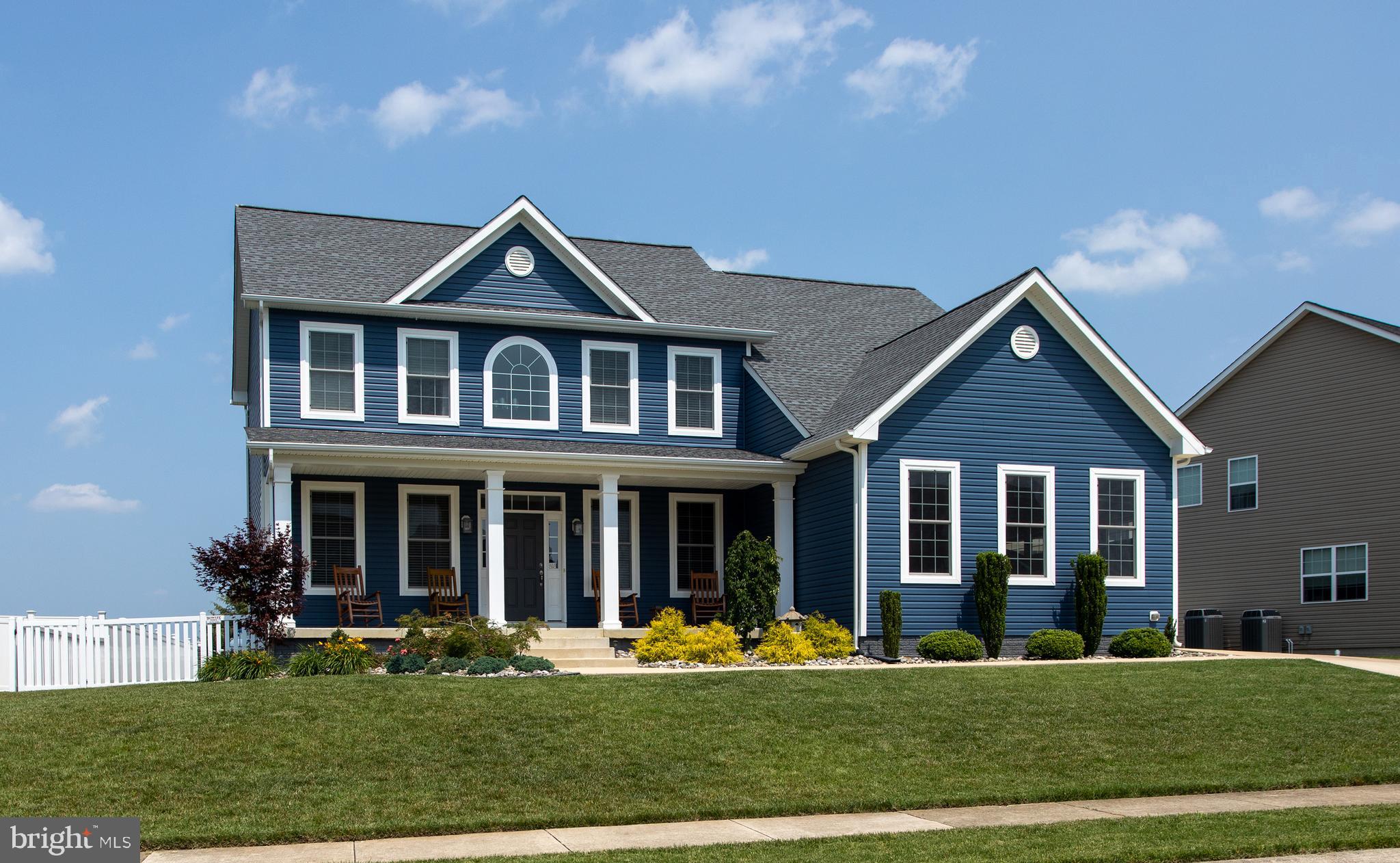 1006 MAIDEN GRASS DRIVE