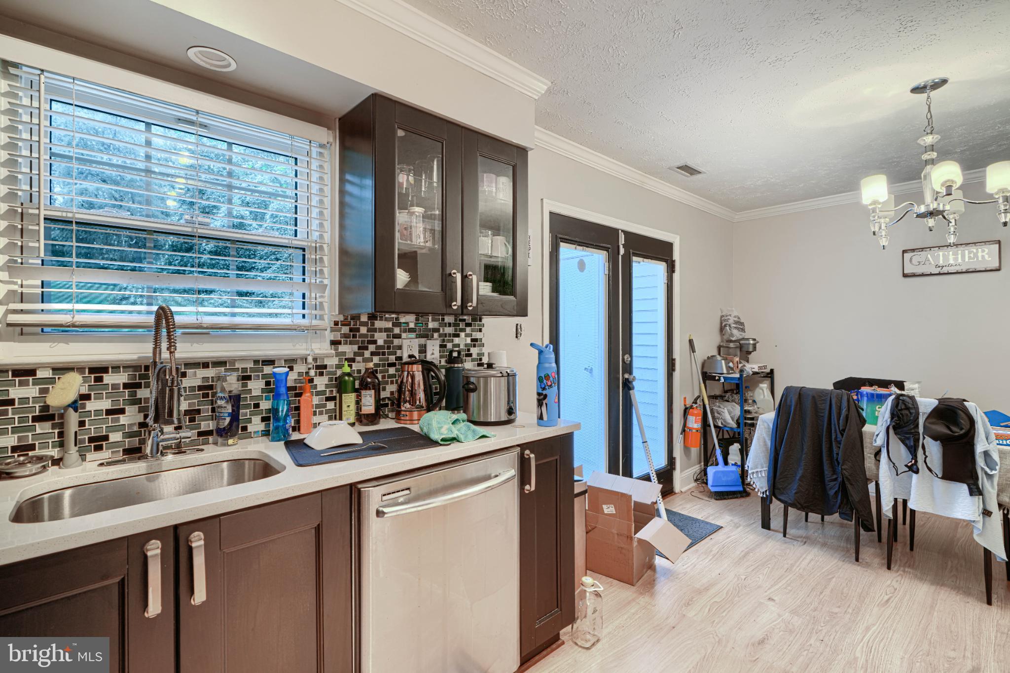 7337 SHADY GLEN TERRACE