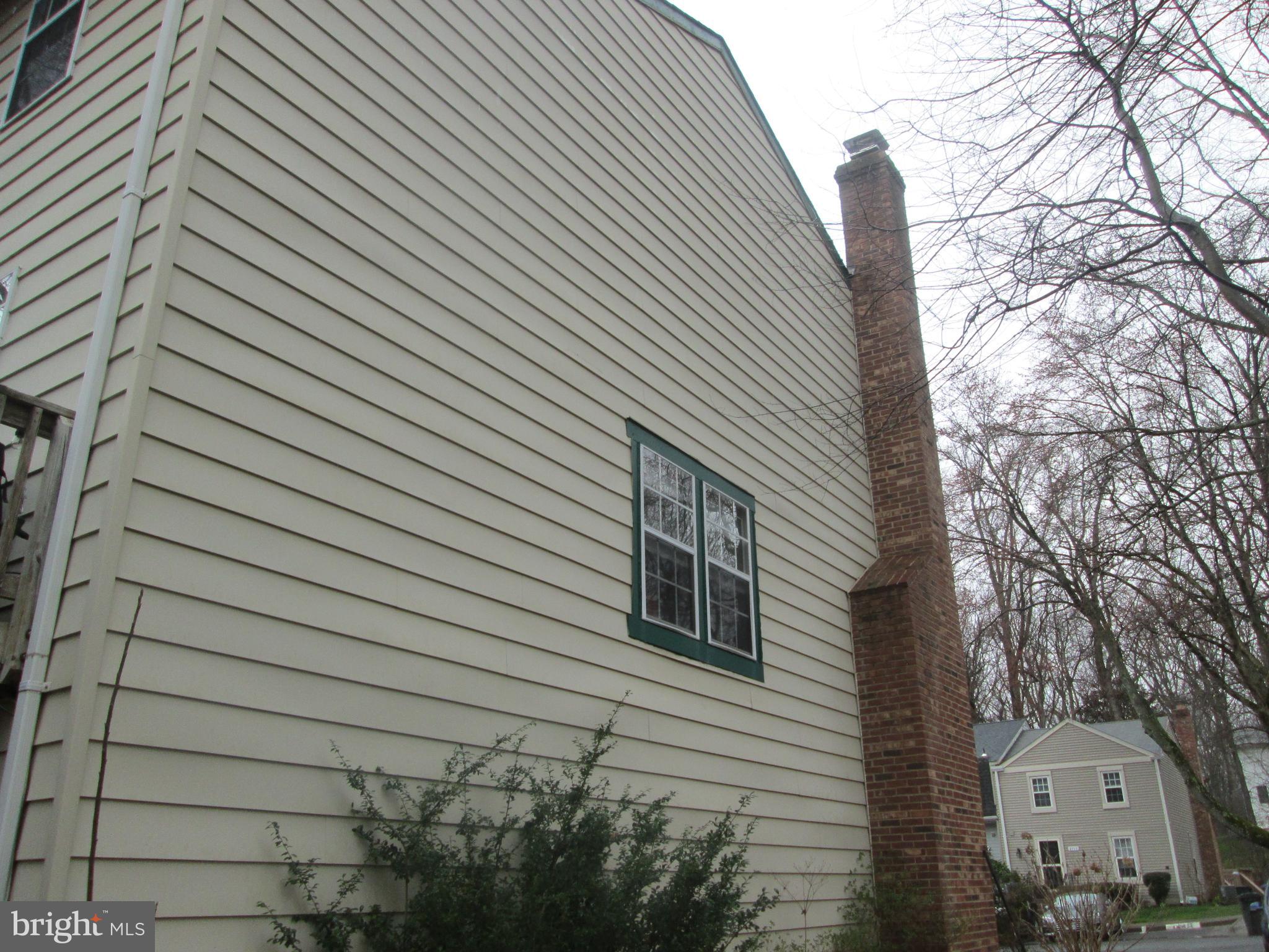 BURKE CENTRE - Residential