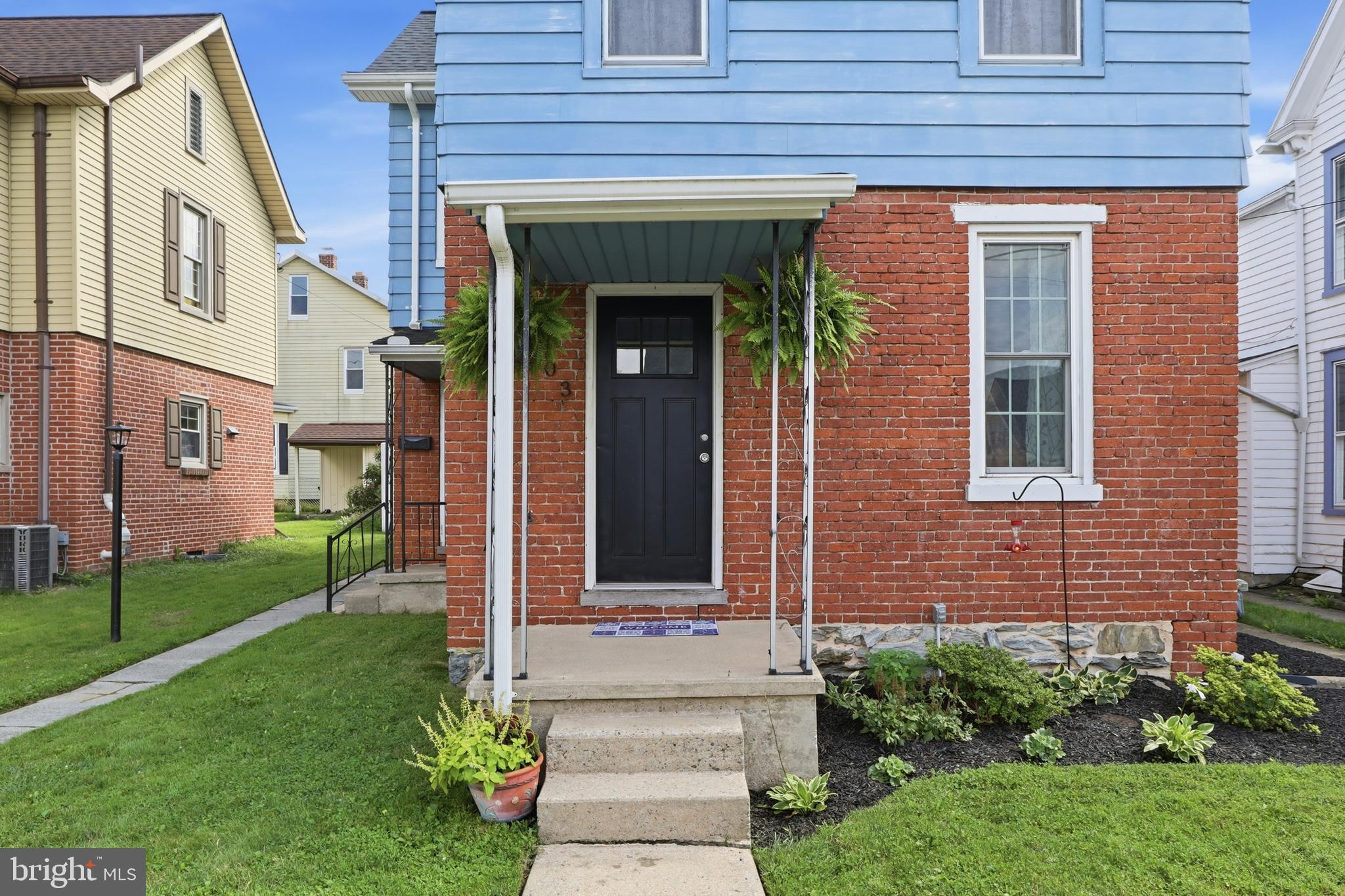 403 WALNUT STREET