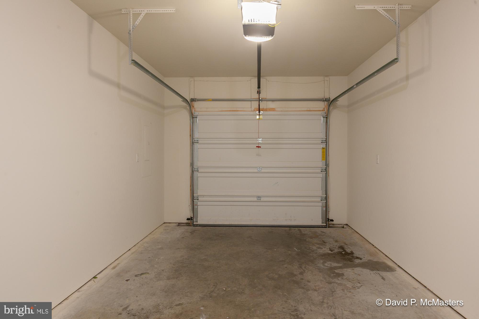 TOWNES OF RIDGEWAY - Residential