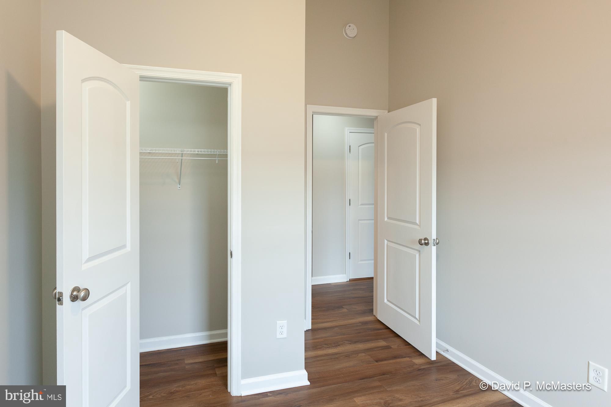 TOWNES OF RIDGEWAY - Residential