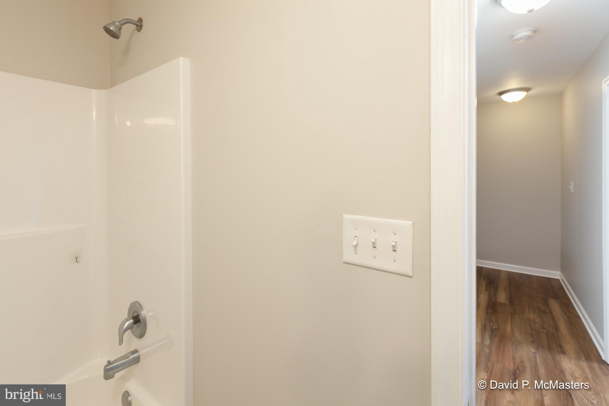 TOWNES OF RIDGEWAY - Residential