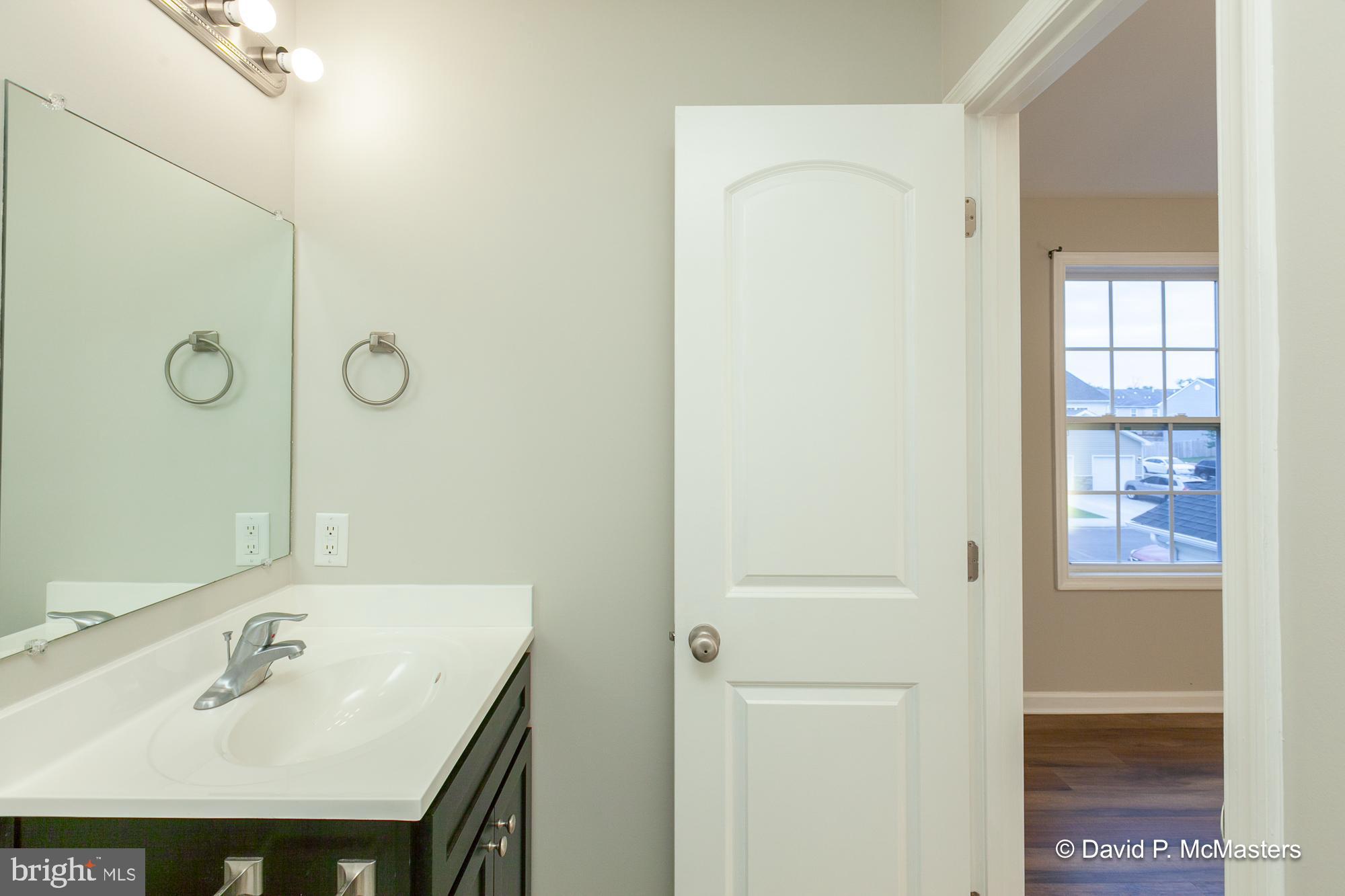 TOWNES OF RIDGEWAY - Residential