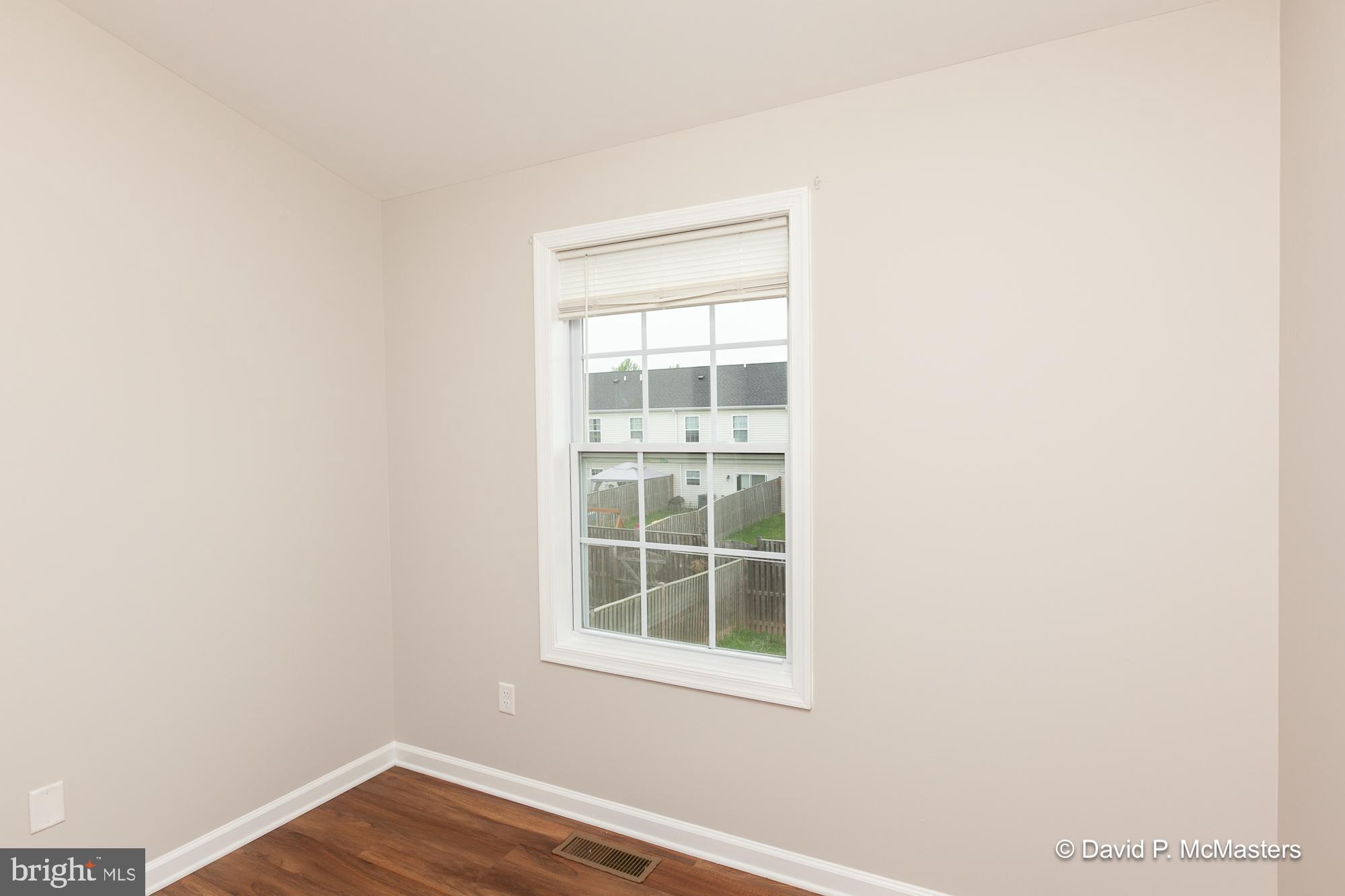 TOWNES OF RIDGEWAY - Residential