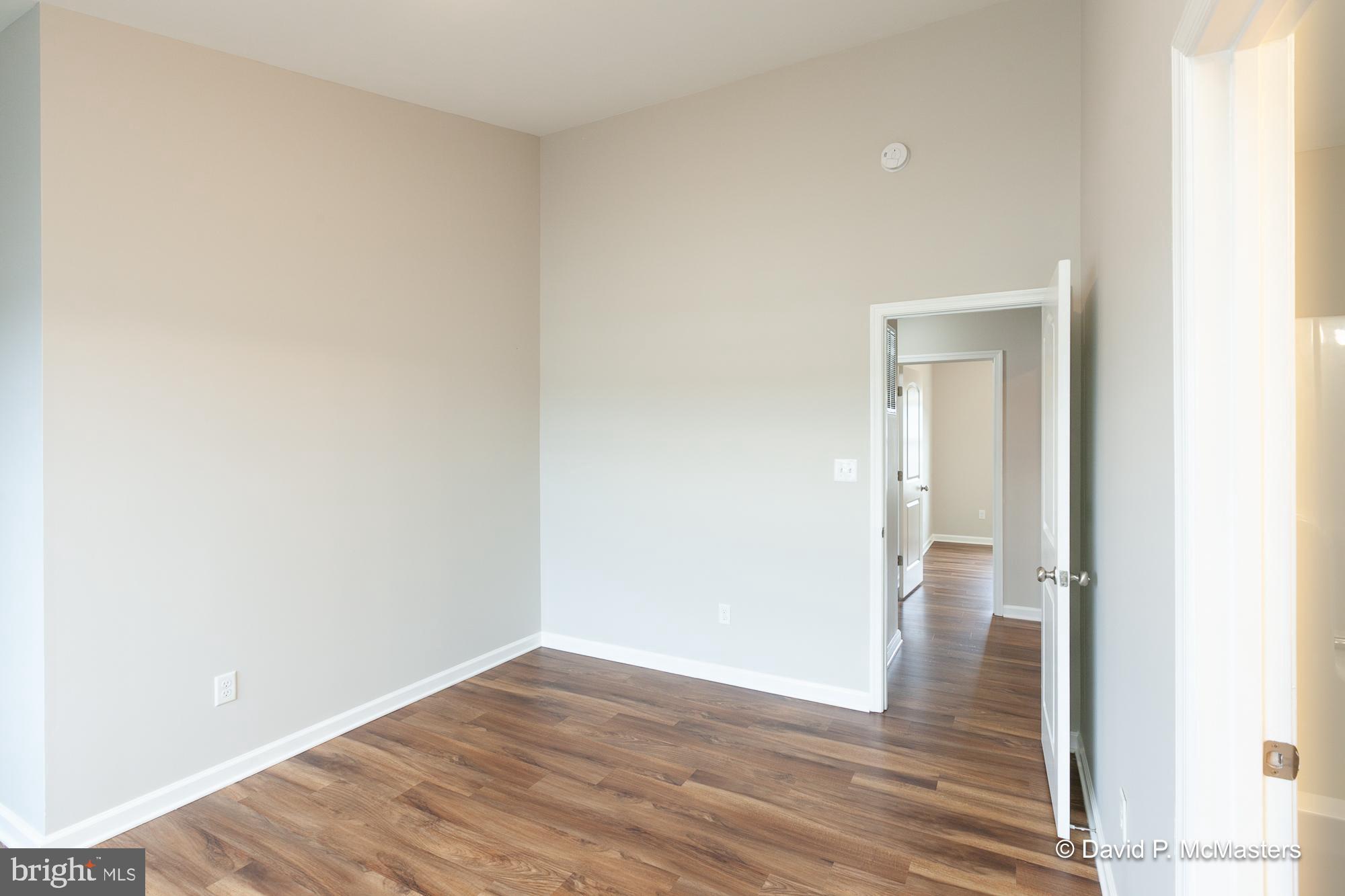 TOWNES OF RIDGEWAY - Residential