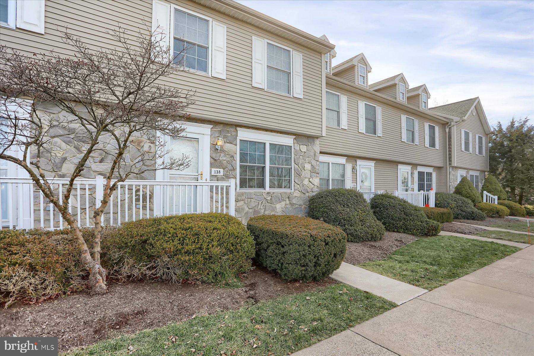 138 BIRCHTREE COURT